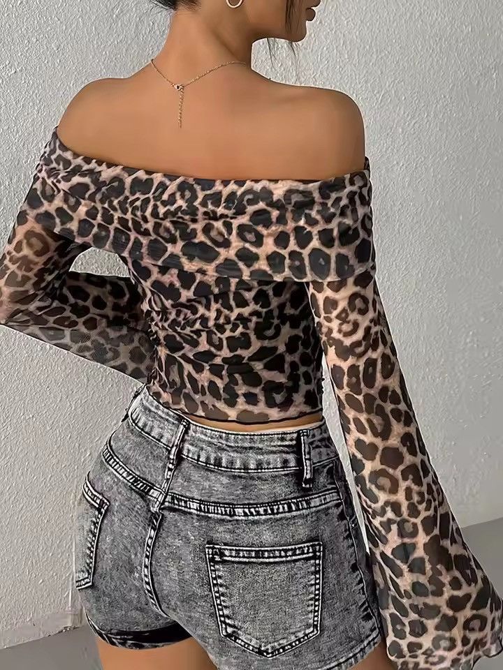 Japanese Brand Sexy Leopard Print Off-Shoulder Top | Trendy & Club Wear Size M / US 6-8 / IT 42-44 - 4 Thumbnail