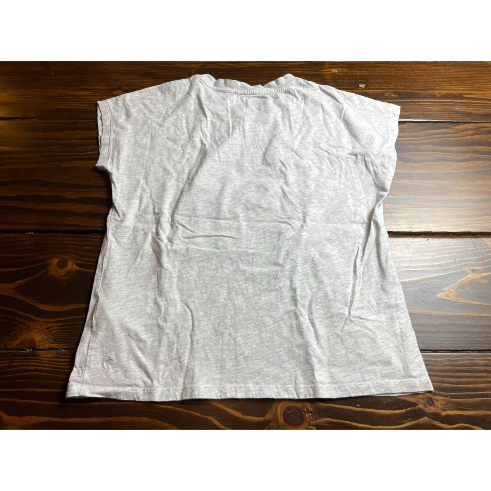 Vintage **ZYIA Active Gray Women's Size Small Mountain Print T-Shirt** User: ZYIA Active Gray Women's Size Small Mountain Print T-Shirt Size S / US 4 / IT 40 - 2 Thumbnail
