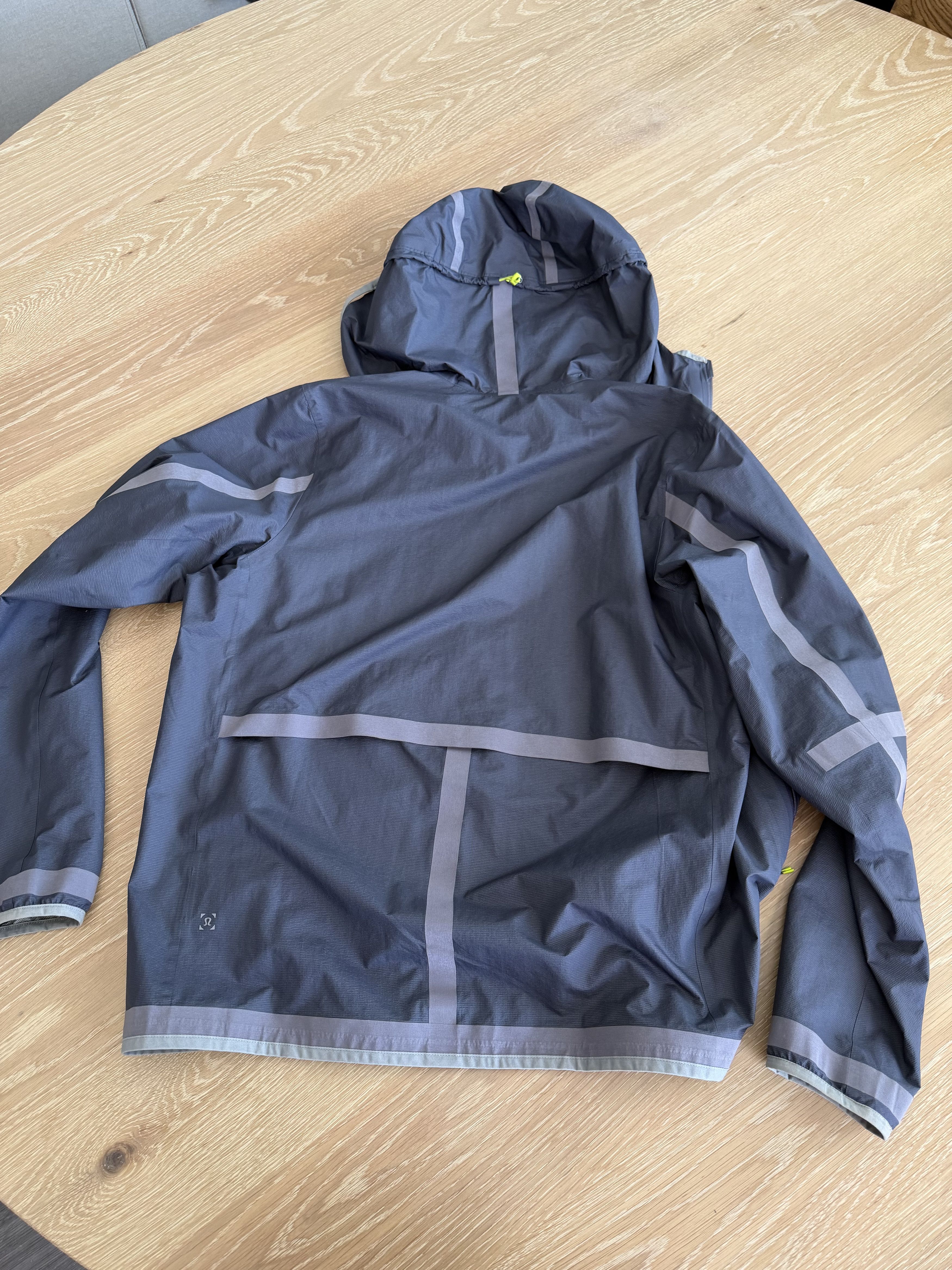 Lululemon × Robert Geller Lululemon x Robert Geller Wind Breaker Size US M / EU 48-50 / 2 - 7 Thumbnail