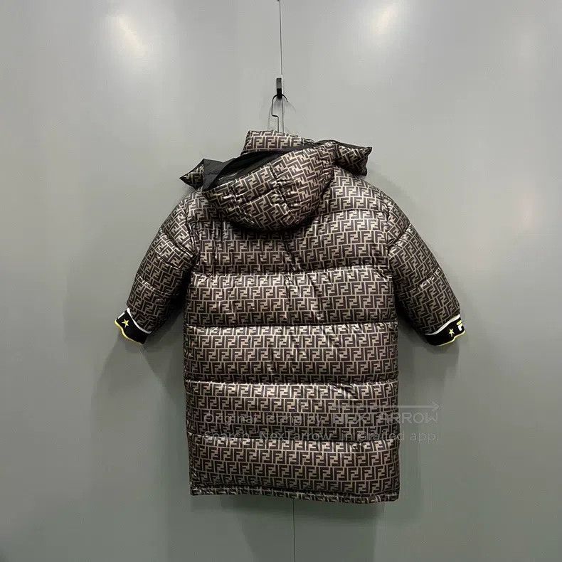 Fendi Fendi Full-printed old logo reversible down jacket with do Size S / US 4 / IT 40 - 2 Thumbnail