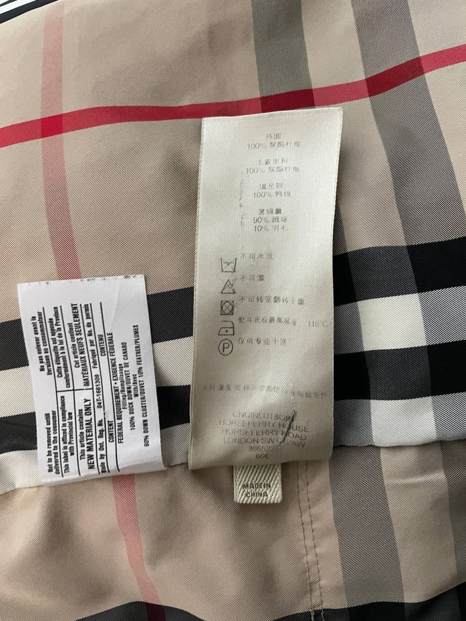 Burberry Burberry Brit Down Vest Navy Jacket Nova Check Size US L / EU 52-54 / 3 - 18 Thumbnail