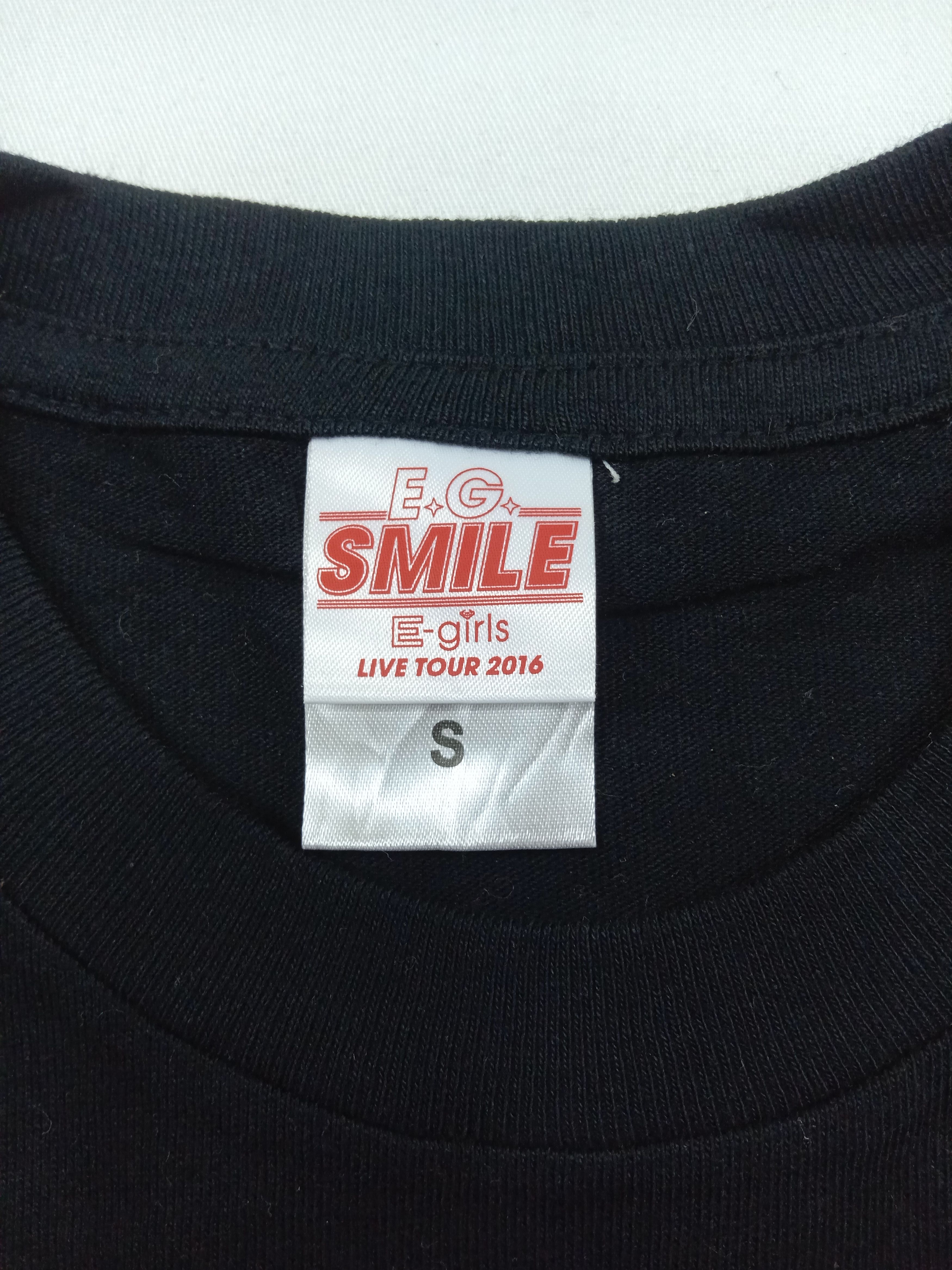 Band Tees EG Smile 2016 Tour T Shirt Size S / US 4 / IT 40 - 6 Thumbnail