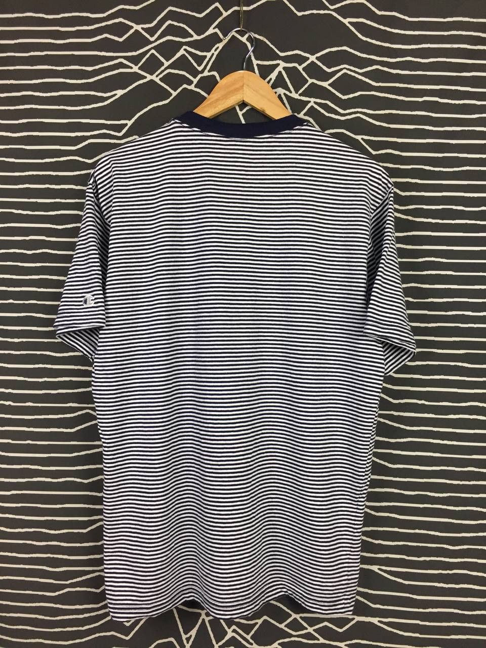 Champion × Vintage Vtg Champion Authentic Athletic Apparel Striped Tee Size US L / EU 52-54 / 3 - 6 Thumbnail