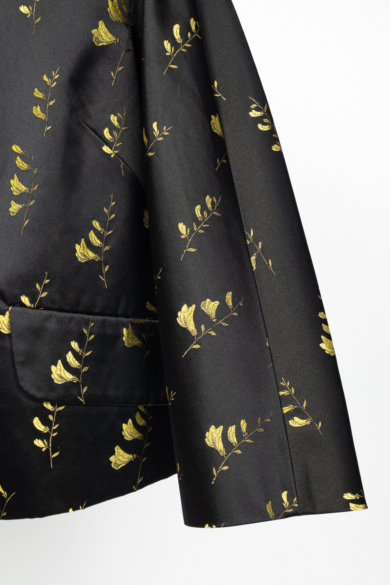 Miu Miu Miu Miu SS15 Runway Duchesse Mughetto Jacquard Satin Jacket Size S / US 4 / IT 40 - 7 Thumbnail