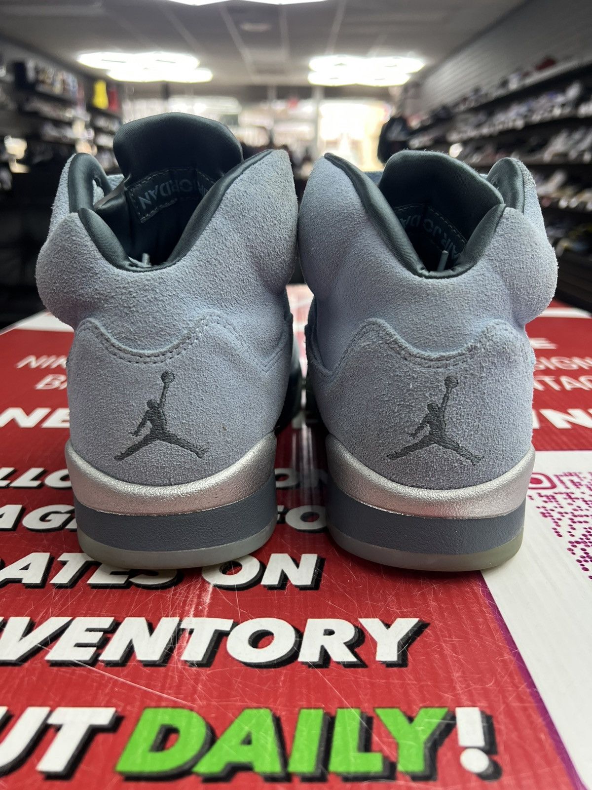 Jordan Brand Air Jordan 5 Blue Bird Size 8w/6.5y Size US 8 / EU 41 - 5 Thumbnail