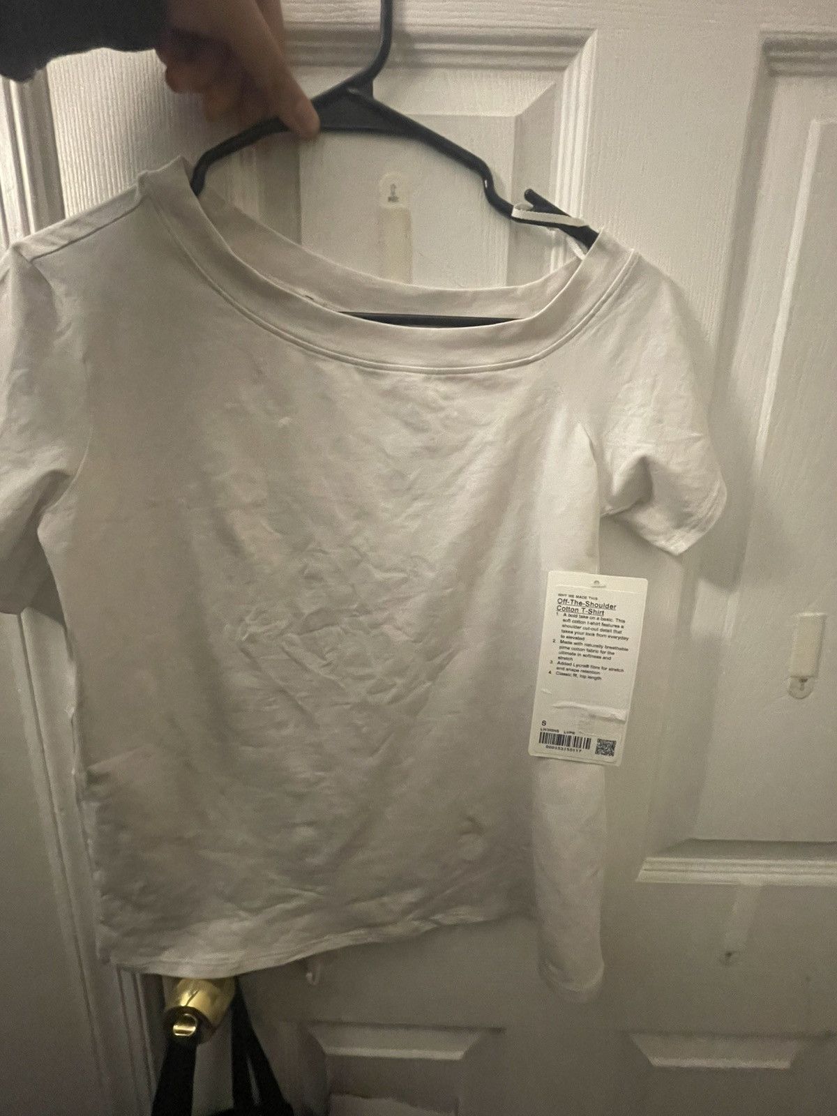 Lululemon White off the shoulder lululemon top Size S / US 4 / IT 40 - 2 Thumbnail