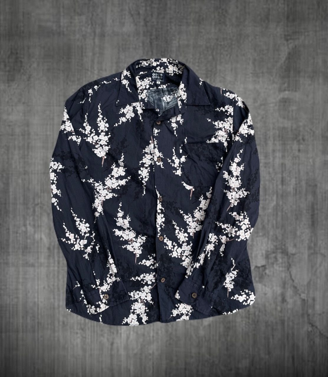 If Six Was Nine 2000s Japanese Sakura Cherry Blossom Floral Shirts Y2K Size US S / EU 44-46 / 1 - 1 Thumbnail