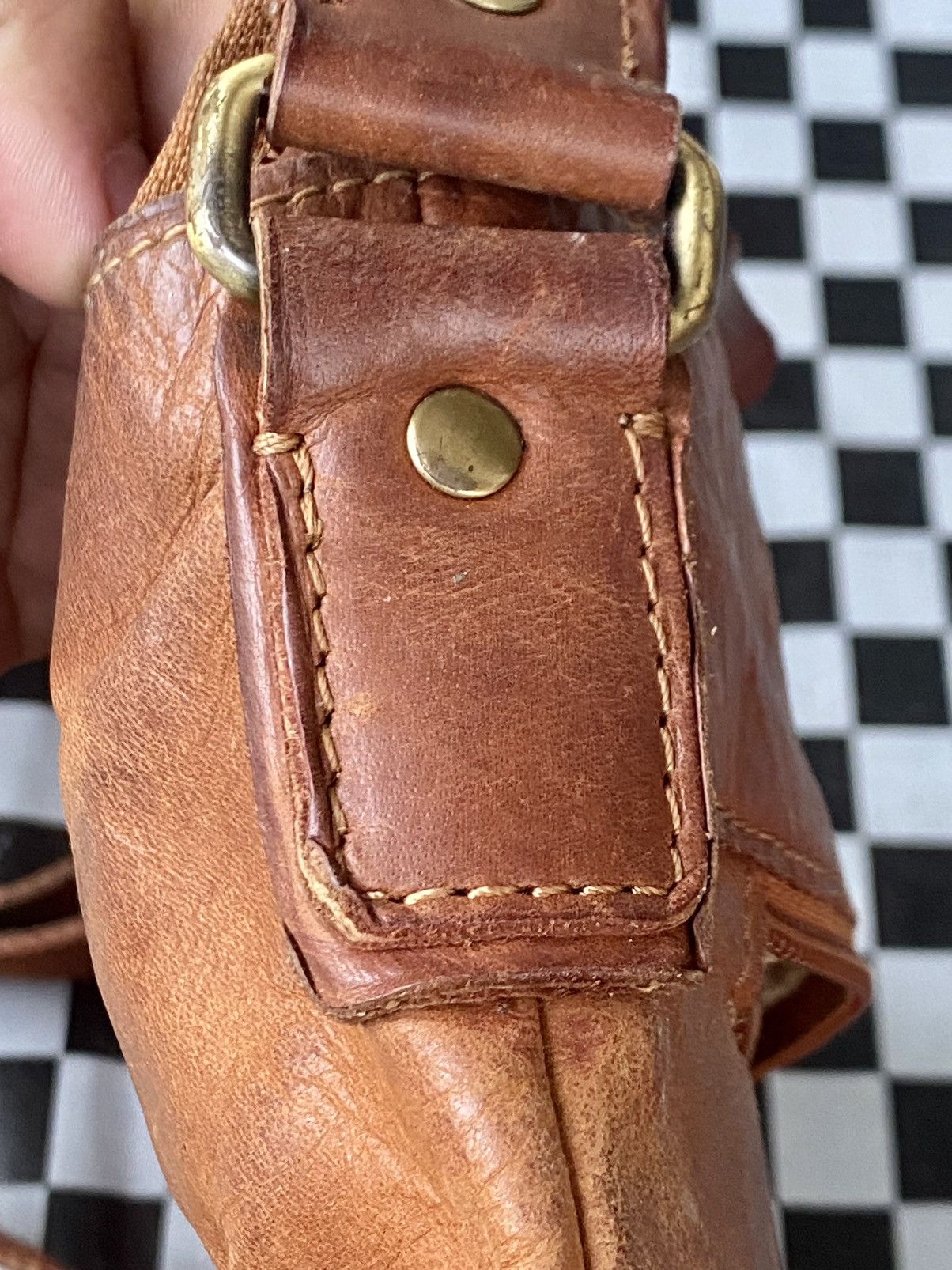 Leather × Vintage Vintage Leather Crossbody bag Oran Leather Australia Size ONE SIZE - 24 Thumbnail