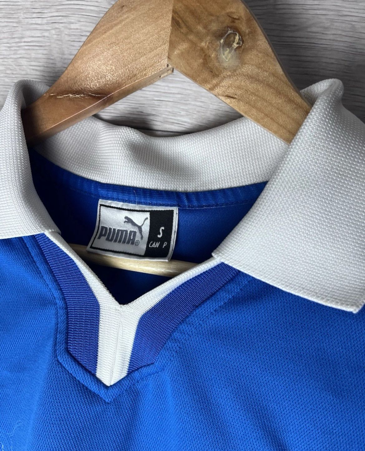 Puma Vintage soccer jerseys Puma Cardiff City 02/03 size S Size US S / EU 44-46 / 1 - 5 Thumbnail