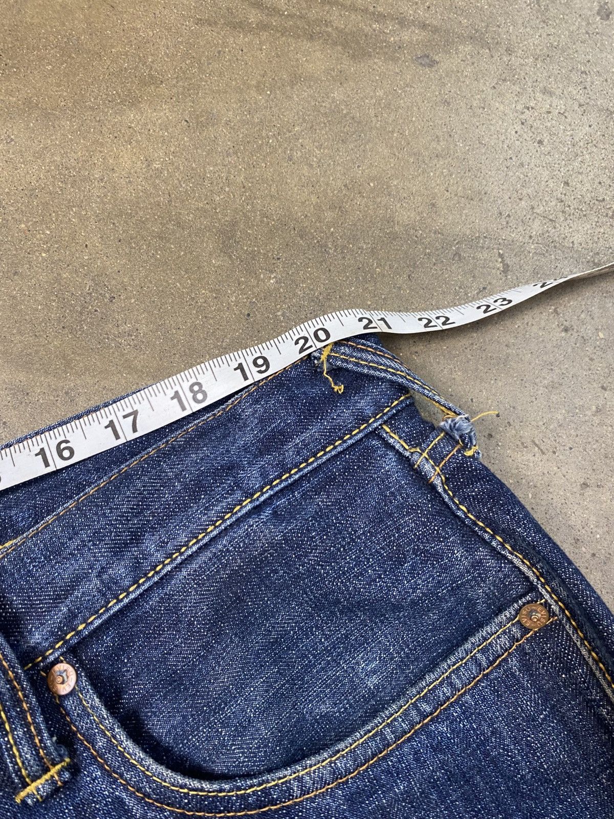 Evisu Rare Baggy Evisu Dark Wash Jeans w/ Embroidery Size US 40 / EU 56 - 8 Thumbnail