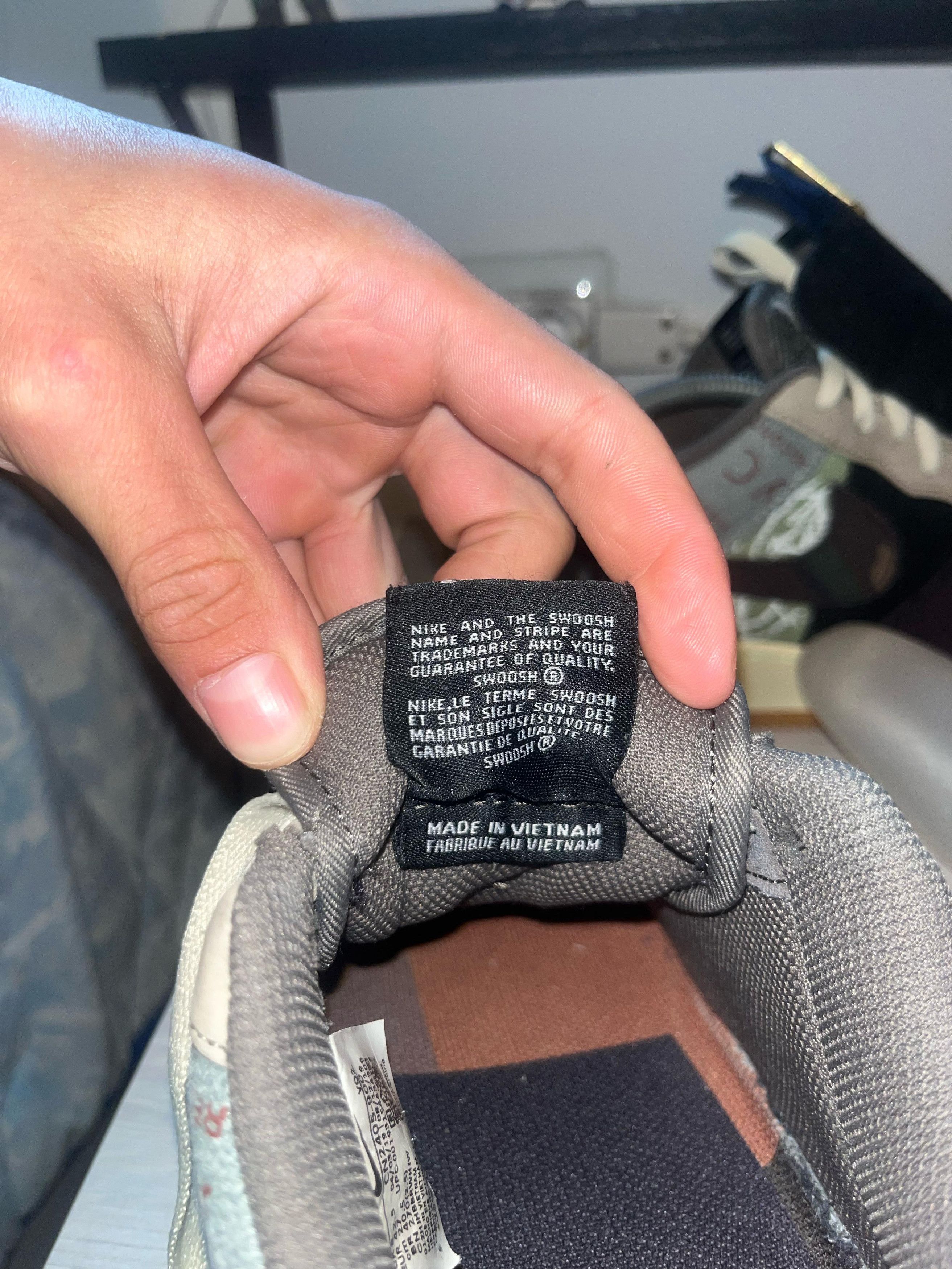 Travis Scott Nike Air Force 1 Low Travis Scott Cactus Jack Size US 9 / EU 42 - 9 Thumbnail