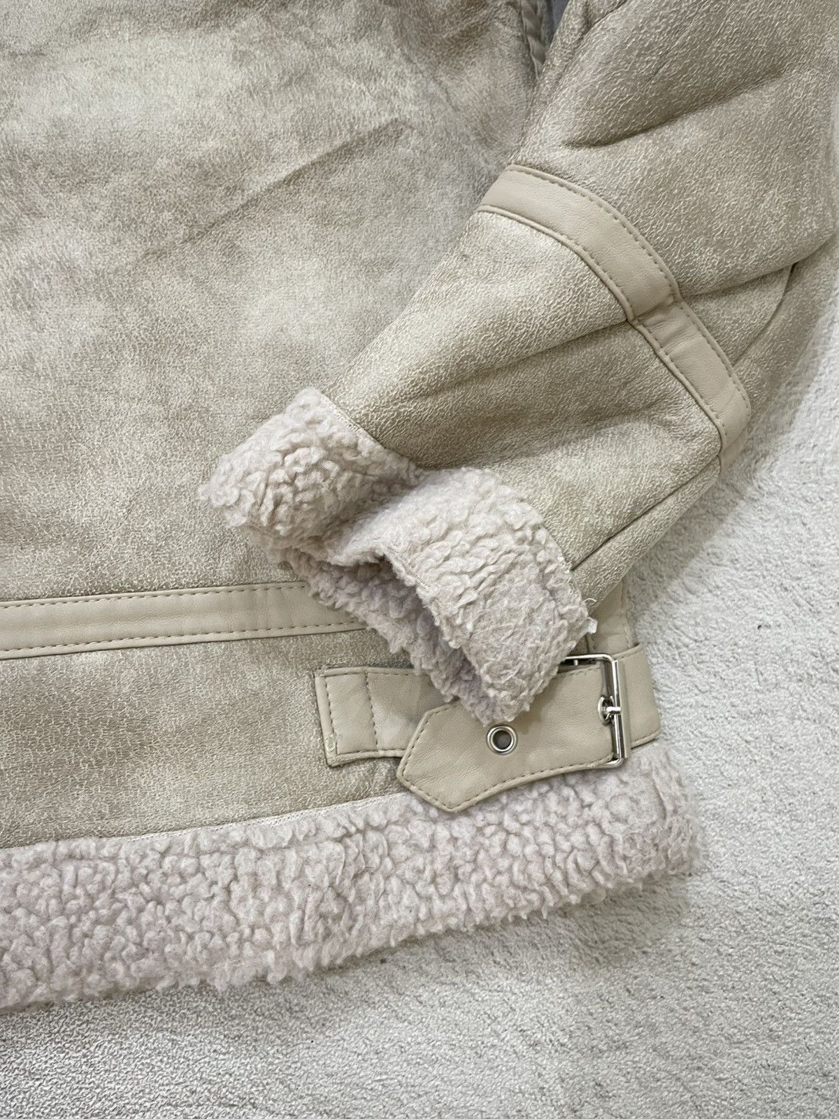 14th Addiction 2000s Japanese Beige Fur Collar Jacket Bondage LGB Japan Y2K Size US M / EU 48-50 / 2 - 8 Thumbnail