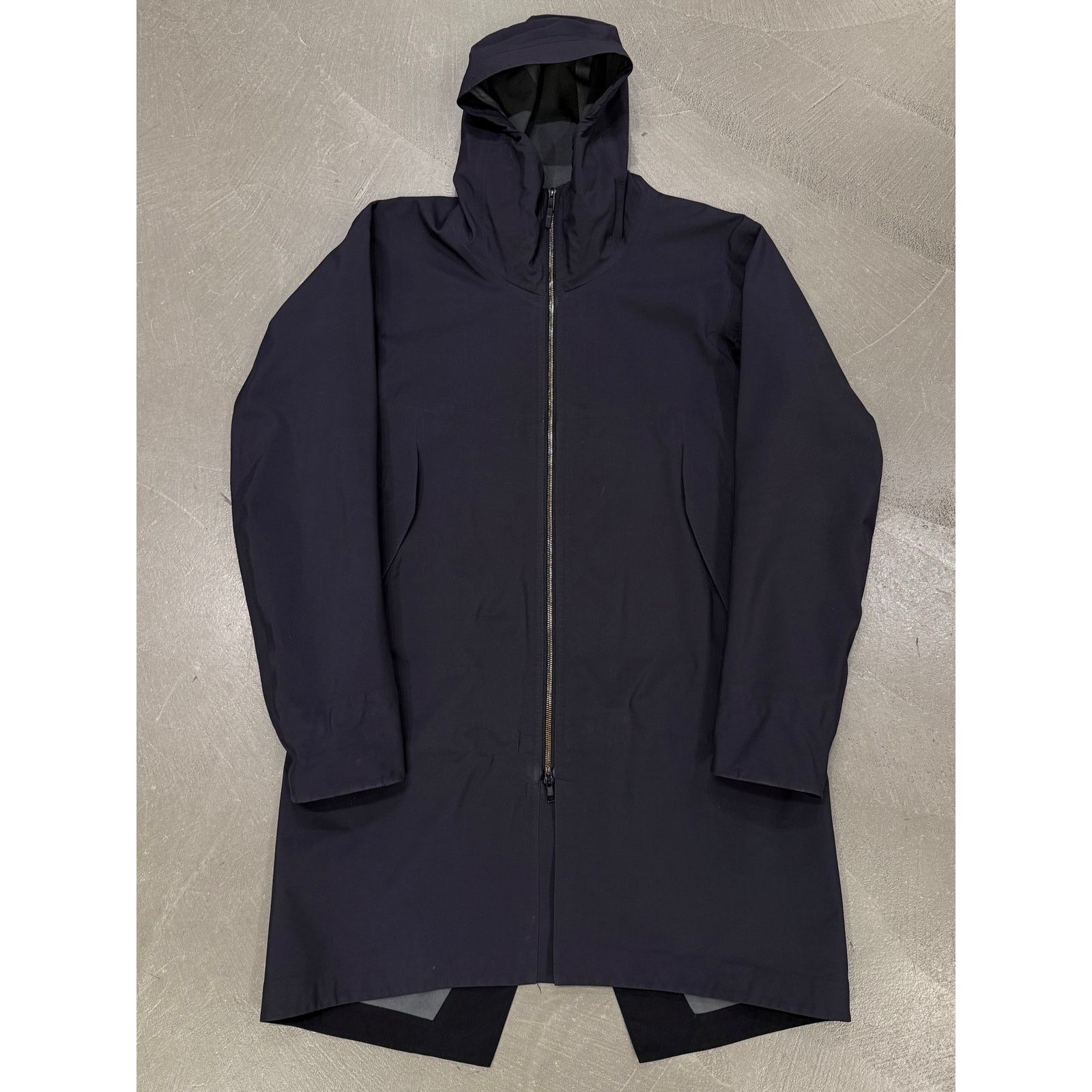 Arc'teryx Arc’teryx Veilance technical hooded waterproof coat Size US M / EU 48-50 / 2 - 1 Thumbnail