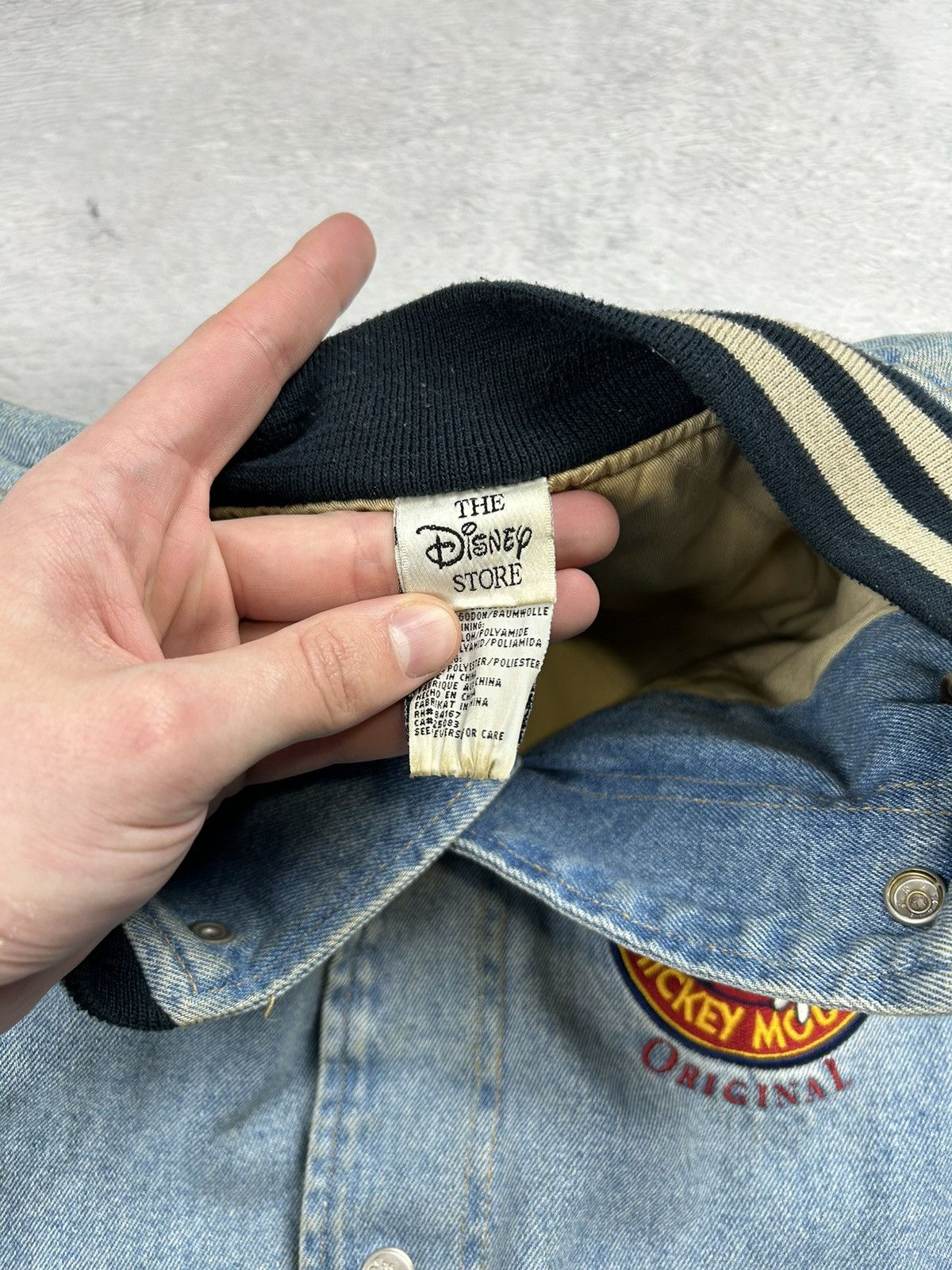 Disney Rare🔥 Mickey Mouse bomber Vintage denim jacket 90s Oversize Size US M / EU 48-50 / 2 - 9 Thumbnail