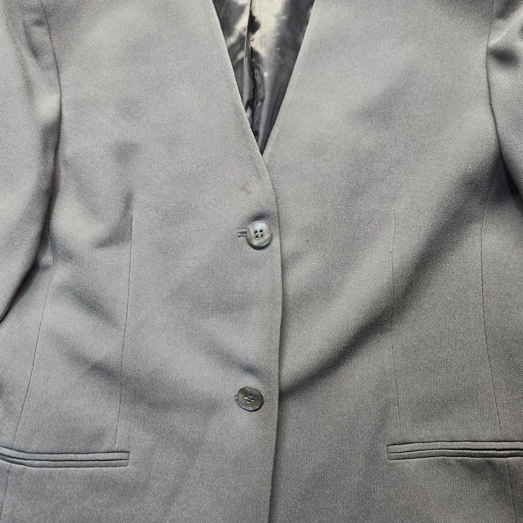 Jones New York Jones New York Signature Blazer Adult Women Size 16 Gray Stretch Lined Coat Jacket Reg Regular Women's 16 Gray Business Casual Travel Workwear Size XXL / US 16-18 / IT 52-54 - 2 Thumbnail