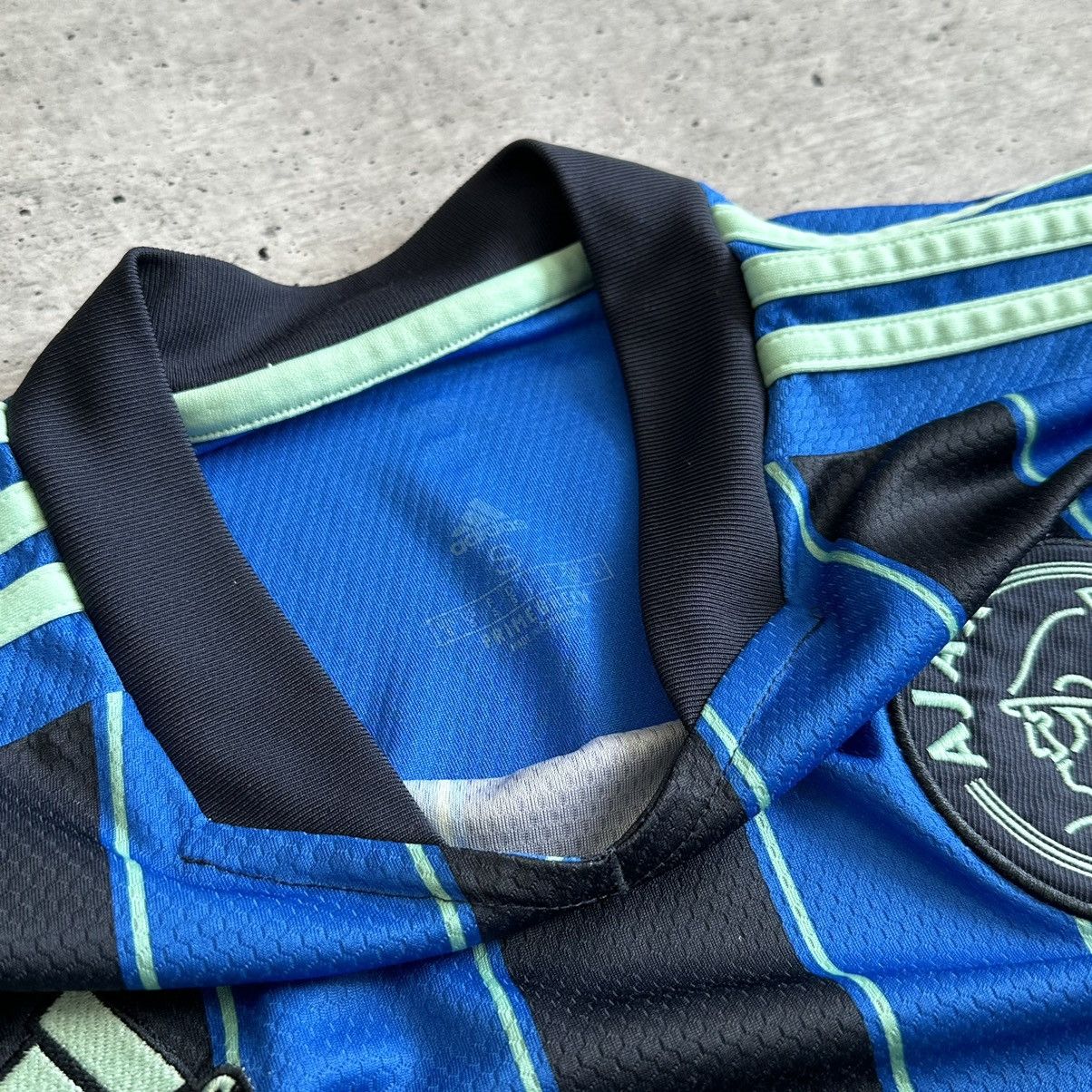 Adidas Adidas Ajax Amsterdam 2021-22 Away Shirt Jersey Size S Size US S / EU 44-46 / 1 - 8 Thumbnail