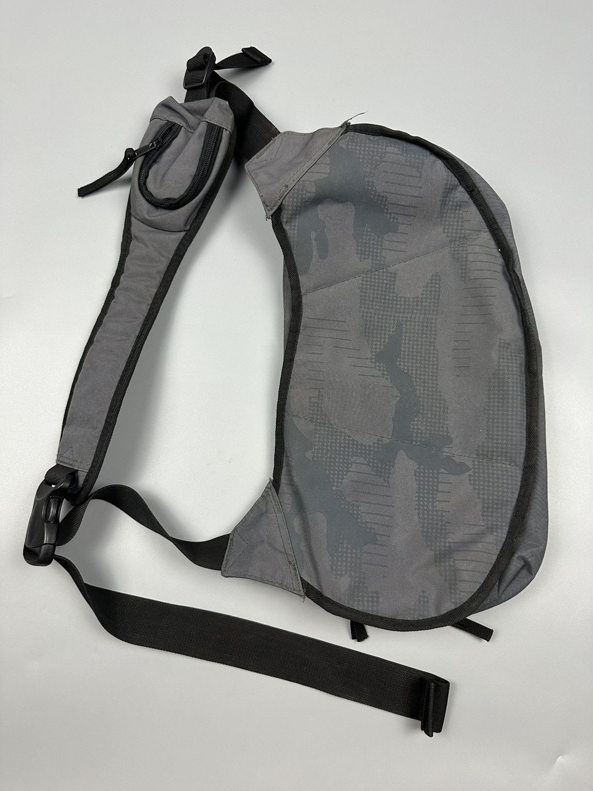 Stussy 🔥RARE🔥Vintage Stussy Cross Body Tactical Bags Size ONE SIZE - 6 Thumbnail