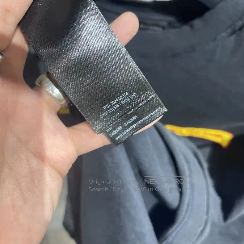 Balenciaga Balenciaga short sleeves Size US S / EU 44-46 / 1 - 7 Thumbnail