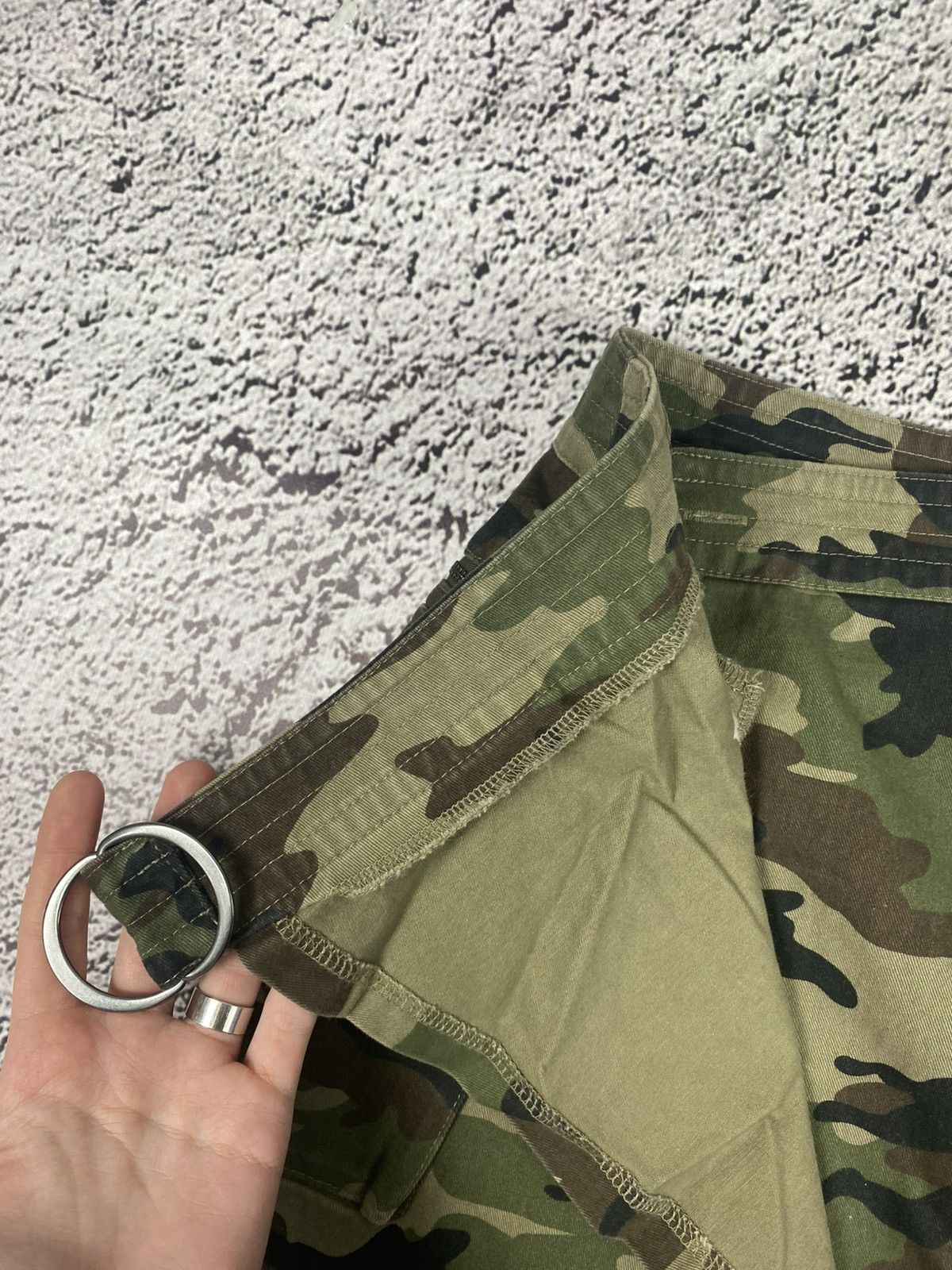 Vintage Vintage Y2K camo cargo mini skirt 00s outdoor style Size 24" / US 00 / IT 34 - 2 Thumbnail