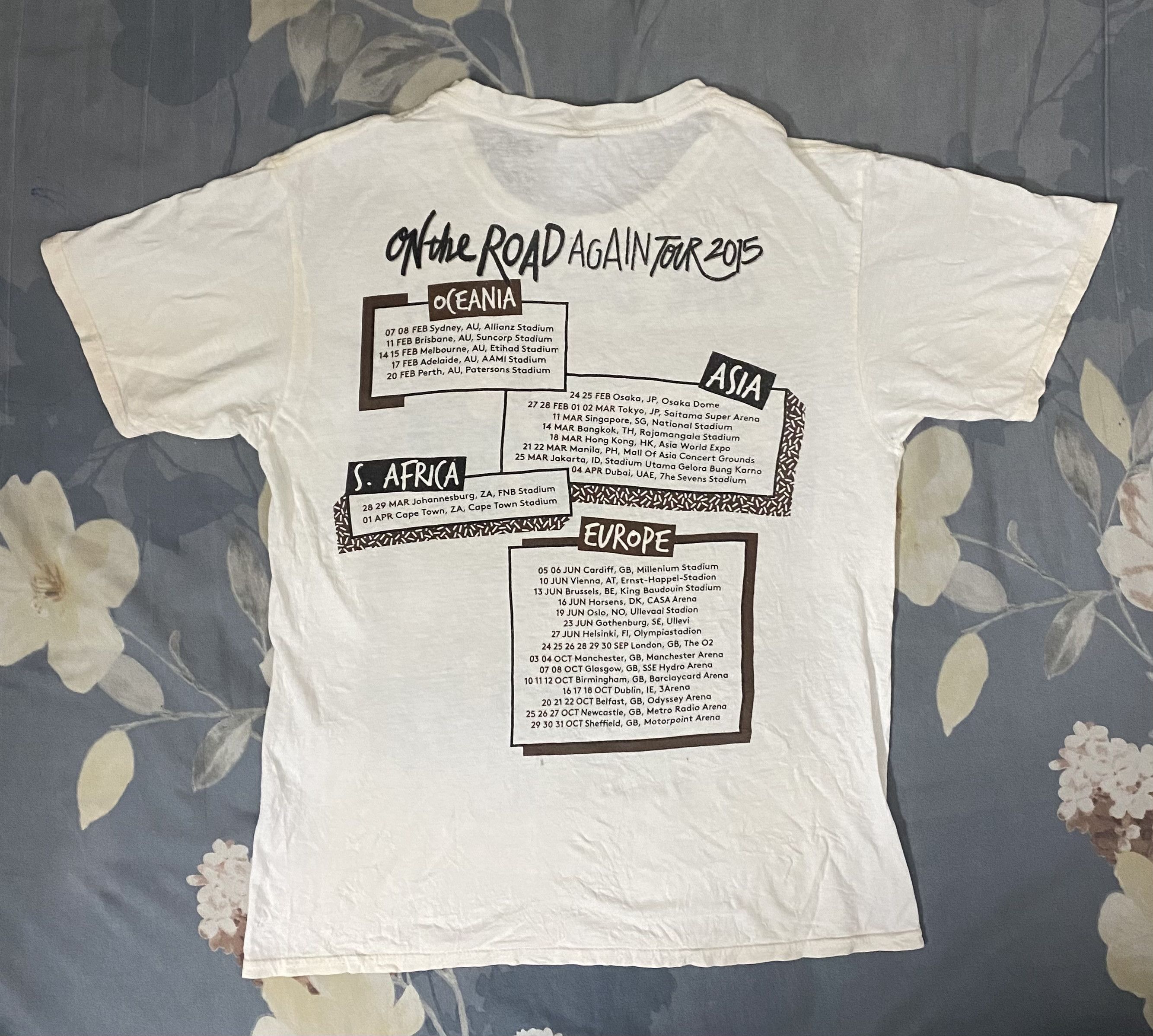 Band Tees One Direction Tour Band Tees Shirt Size US S / EU 44-46 / 1 - 2 Thumbnail