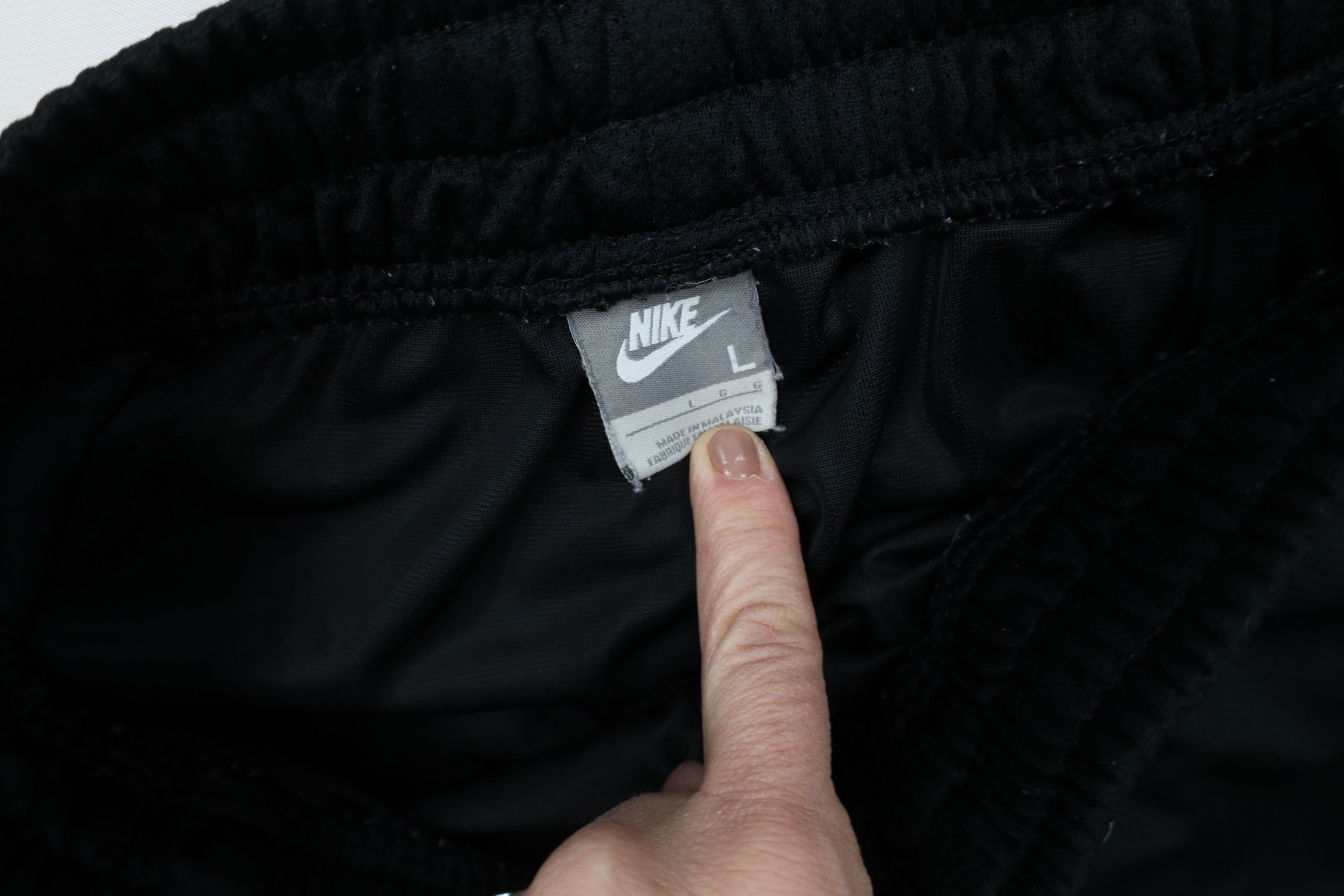 Nike Vintage Nike Travis Scott Mini Swoosh Wide Leg Pants Black Size US 36 / EU 52 - 11 Thumbnail