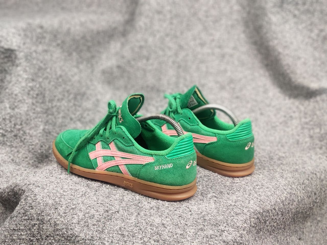 Asics Asics Skyhand OG Cilantro Grapefruit Sneakers Y2K Style Size US 6 / EU 39 - 15 Thumbnail