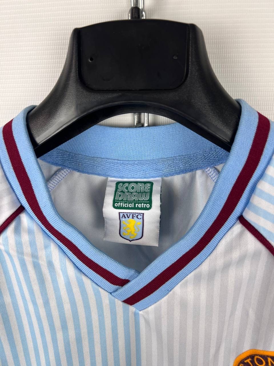 Other Aston Villa Score Draw official retro t-shirts size M Size US M / EU 48-50 / 2 - 3 Thumbnail