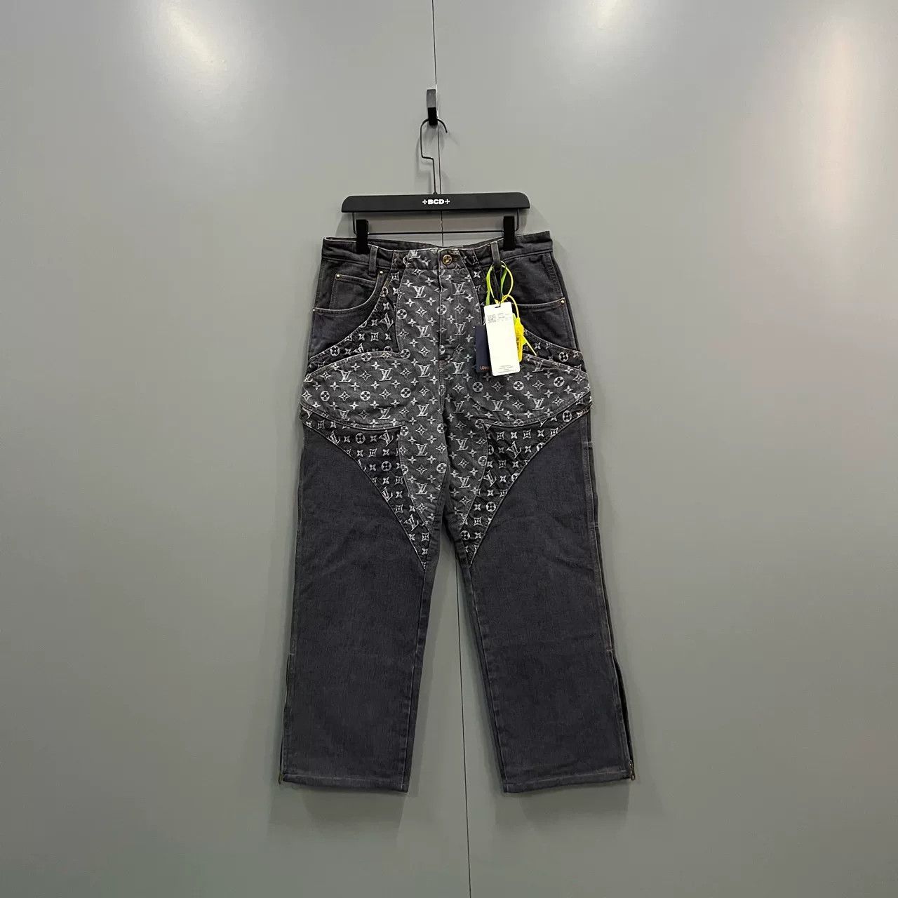 Louis Vuitton Louis Vuitton Monogram Irregular Pants Size US 32 / EU 48 - 1 Thumbnail