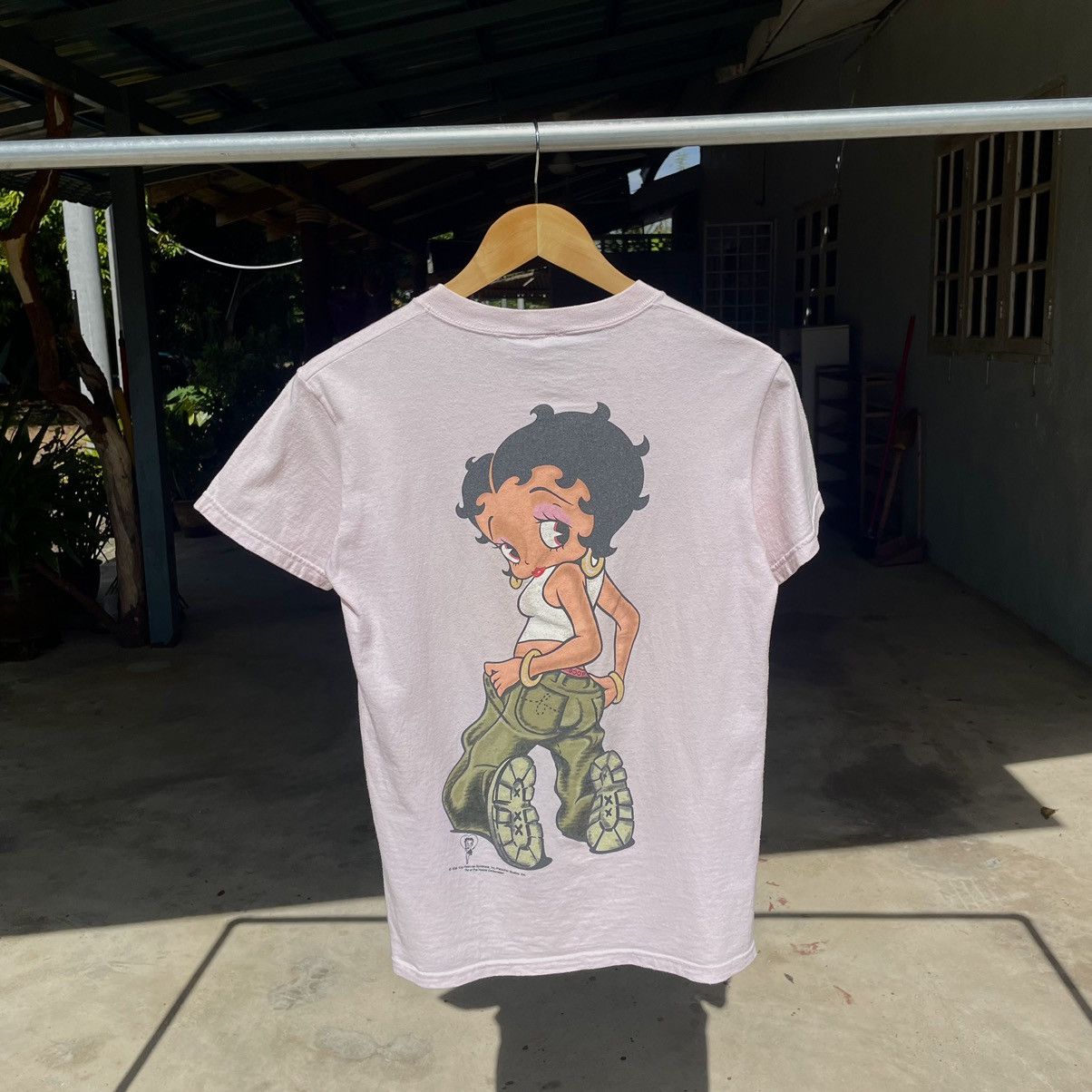 Vintage 🇺🇸VINTAGE 1996 BETTY BOOP HIP HOP MIRROR CARTOON NUDE T-SHIRT Size S / US 4 / IT 40 - 19 Thumbnail