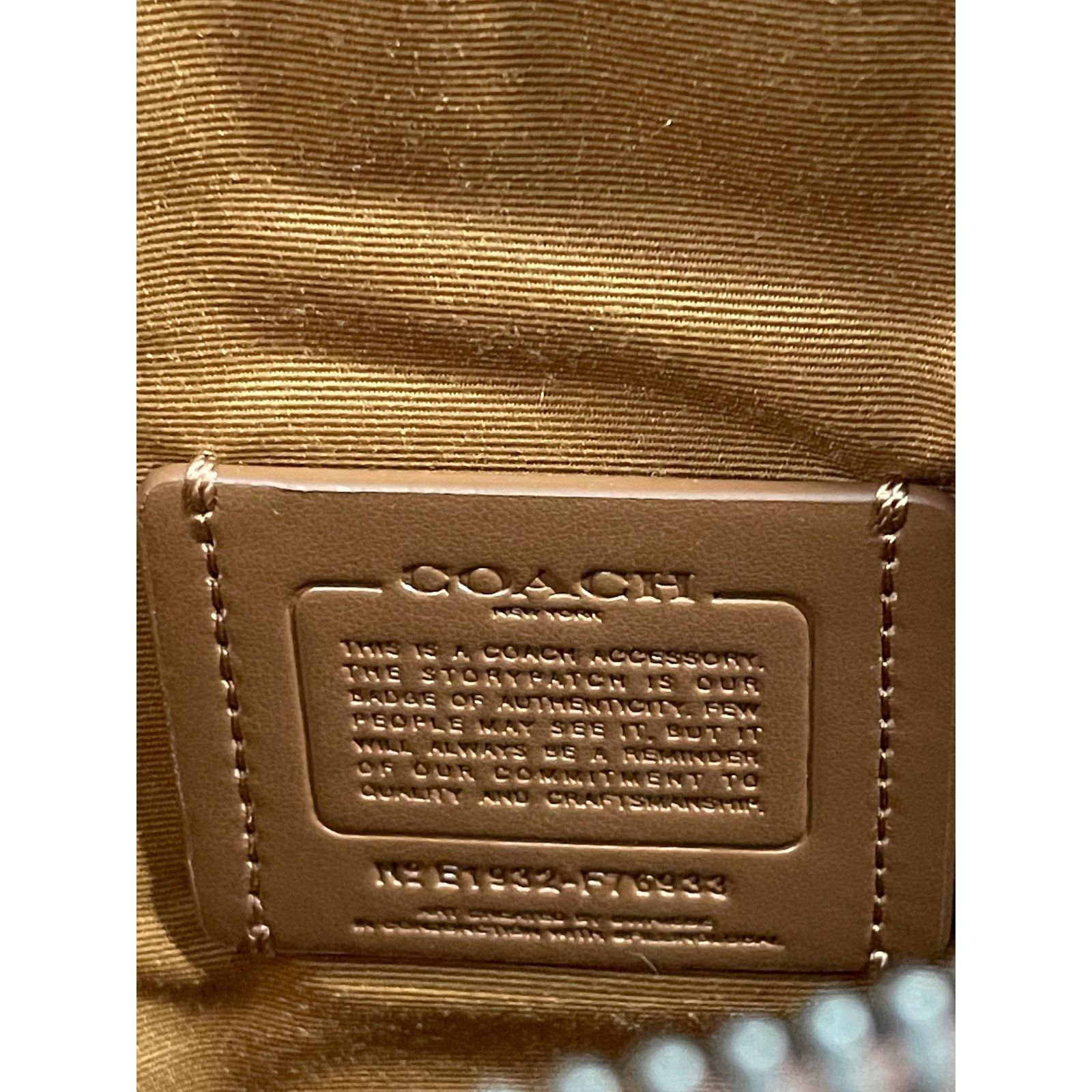 Coach Coach Vandal Gummy Bear Pouch New Size ONE SIZE - 6 Thumbnail