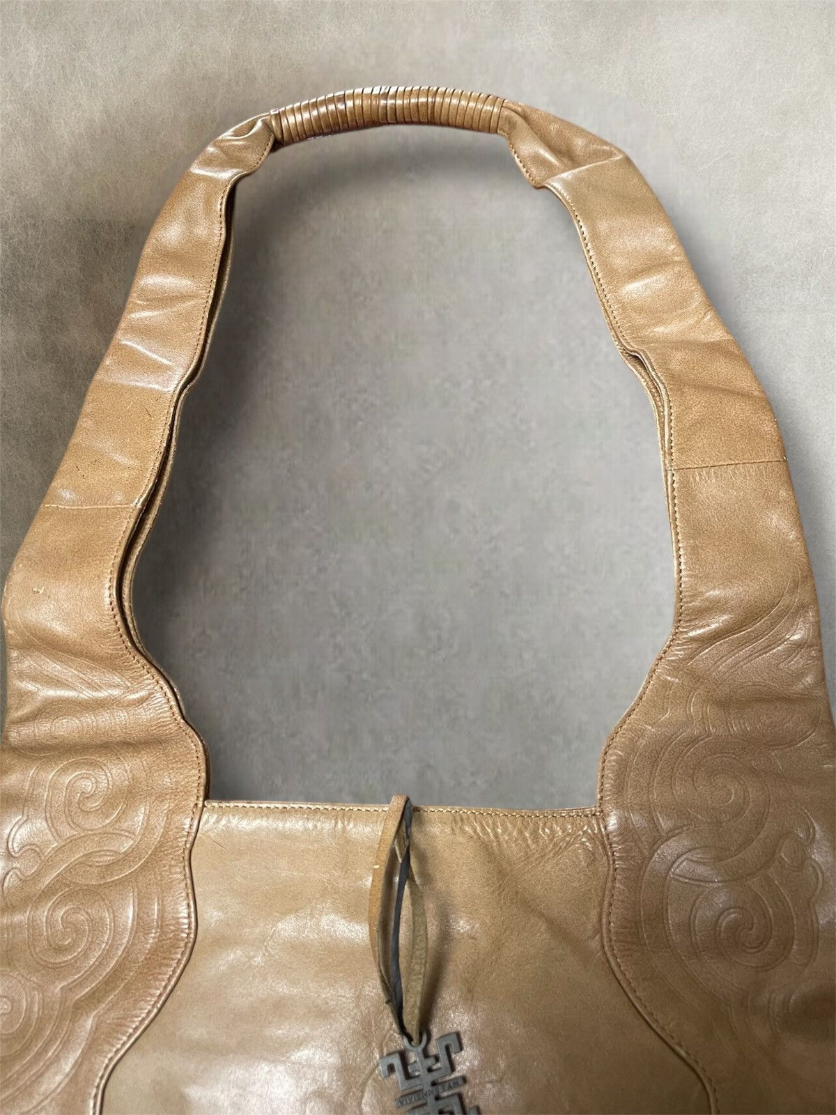 Other AW2002 Vievienne tam tan leather crossbody/hobo bag Size ONE SIZE - 11 Thumbnail