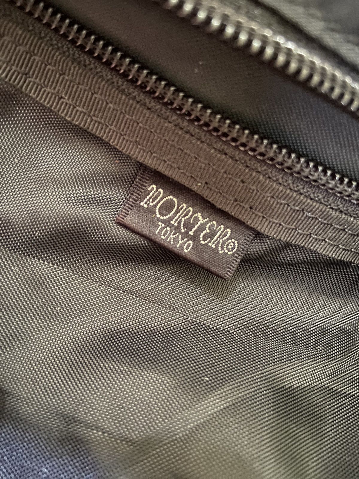 Porter × Takashi Murakami Archive OriginalFake x Porter x KAWS "Chomper" Backpack Size ONE SIZE - 8 Thumbnail