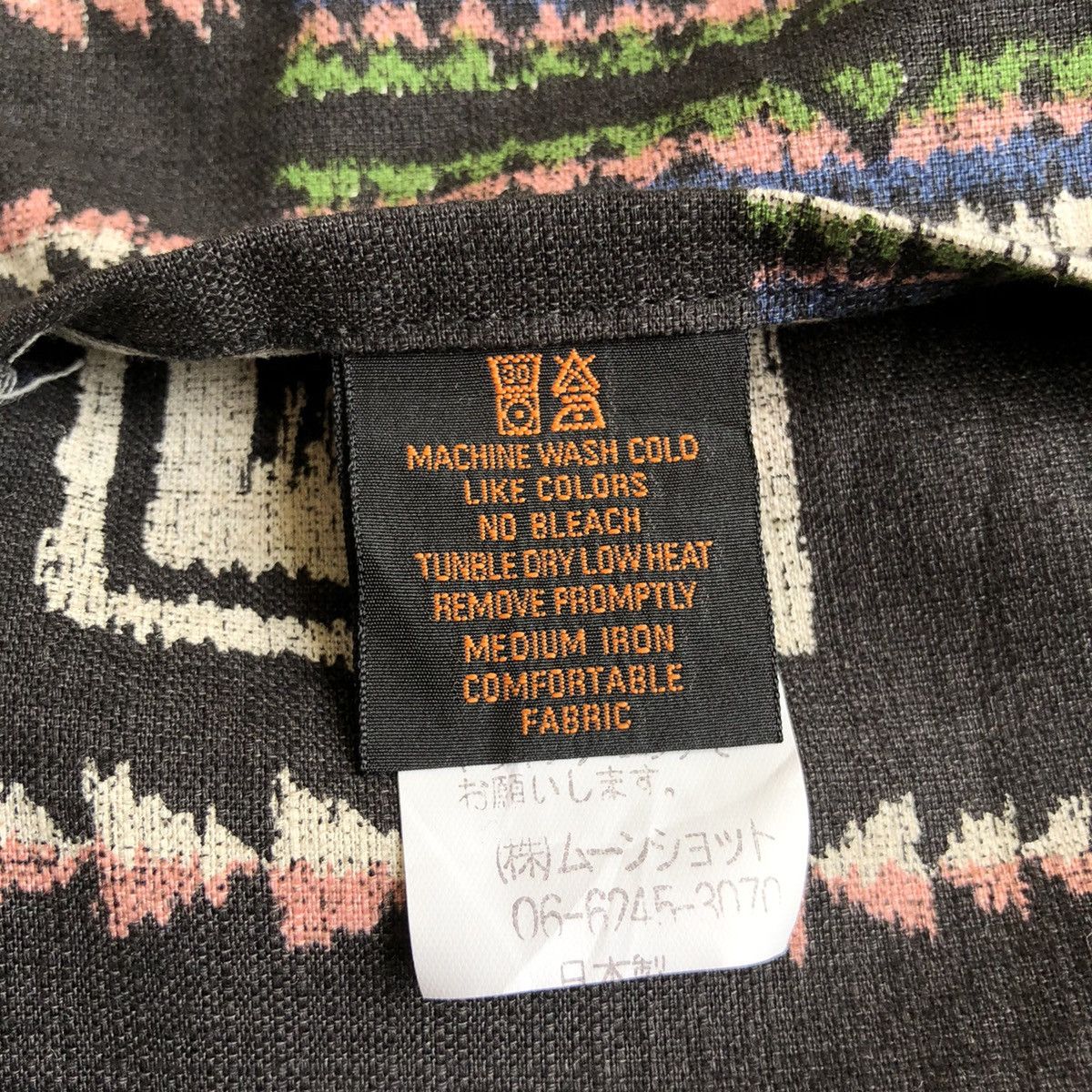 Japanese Brand reversible navajo japanese vests Size US S / EU 44-46 / 1 - 9 Thumbnail