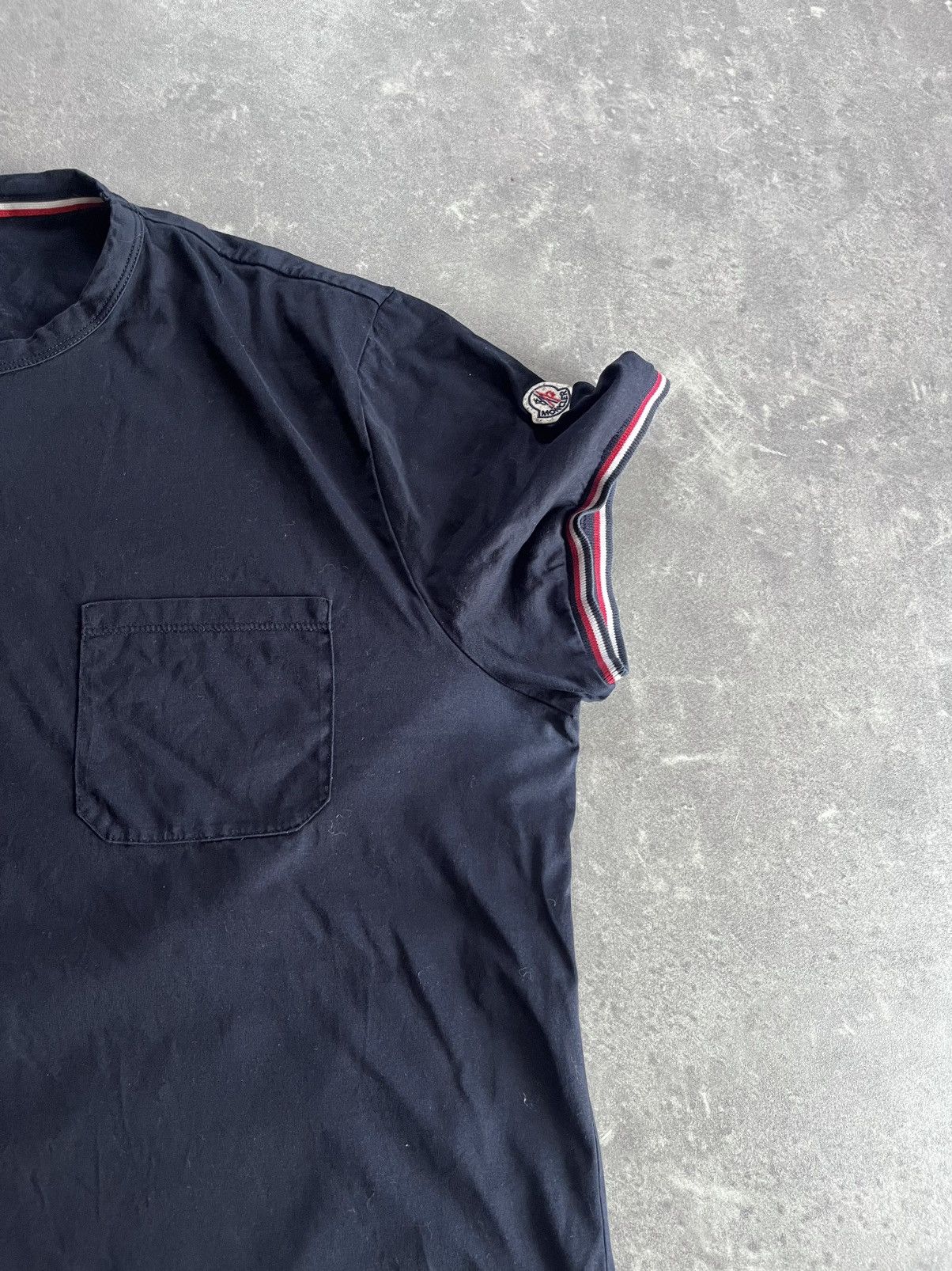 Moncler Moncler Maglia Patch Logo Navy Blue Pocket Tee L XL Size US XL / EU 56 / 4 - 4 Thumbnail