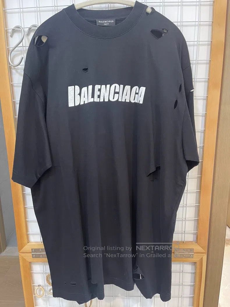 Balenciaga Balenciaga short sleeves Size US S / EU 44-46 / 1 - 1 Thumbnail