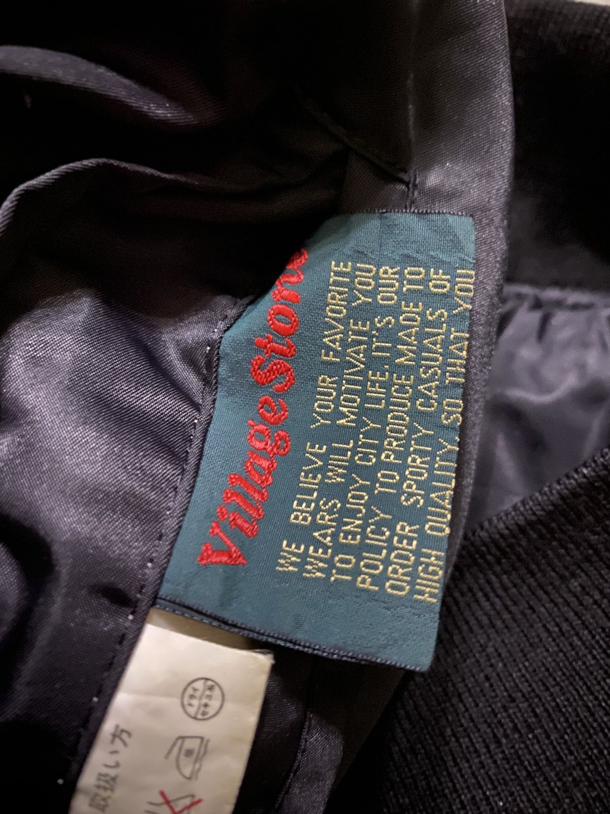 Vintage Vintage 80s Village Stone Reversible Varsity Bomber Jacket Size US L / EU 52-54 / 3 - 20 Thumbnail