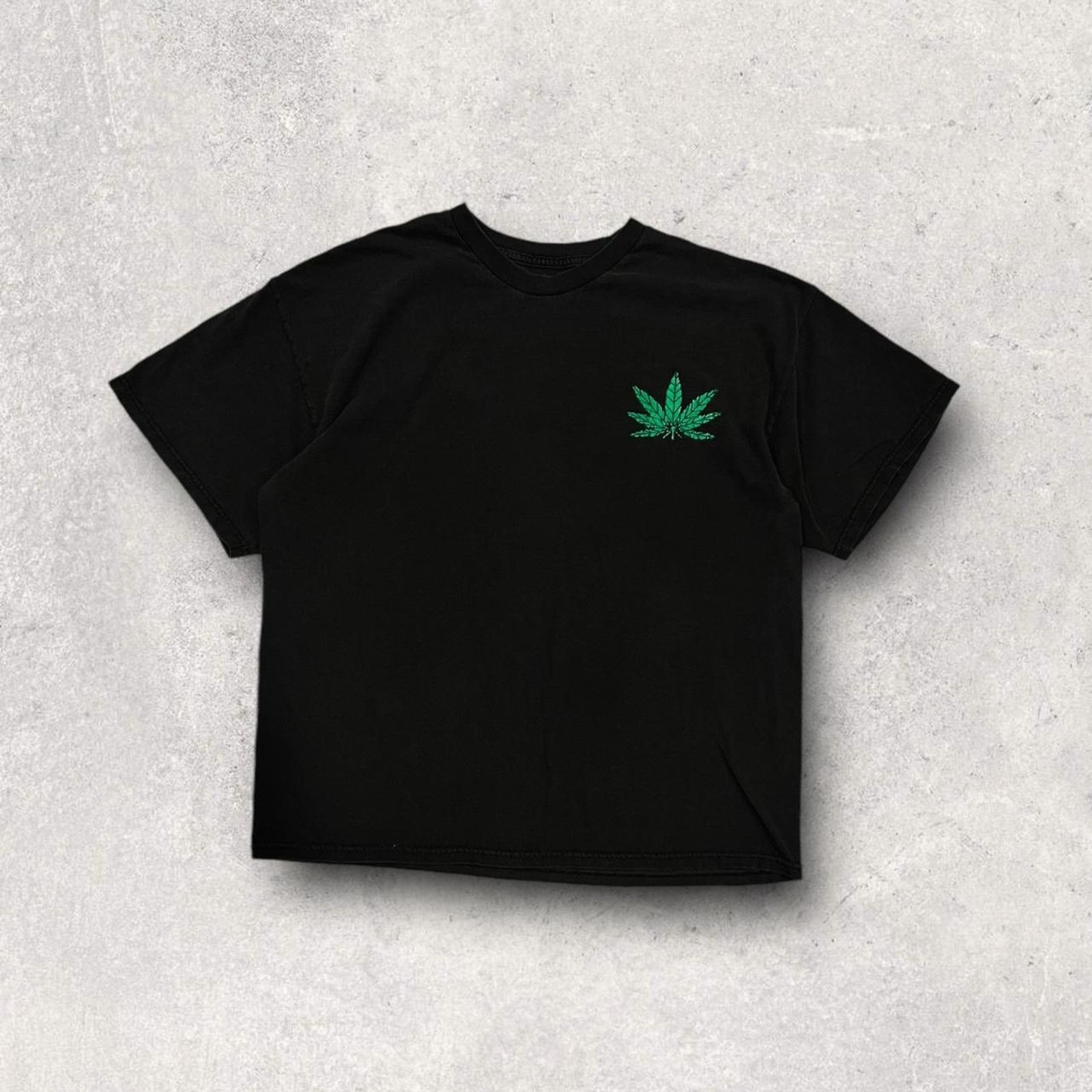 Other Vintage Faded Skull x Weed Grunge Style T-Shirt Size US XL / EU 56 / 4 - 3 Thumbnail