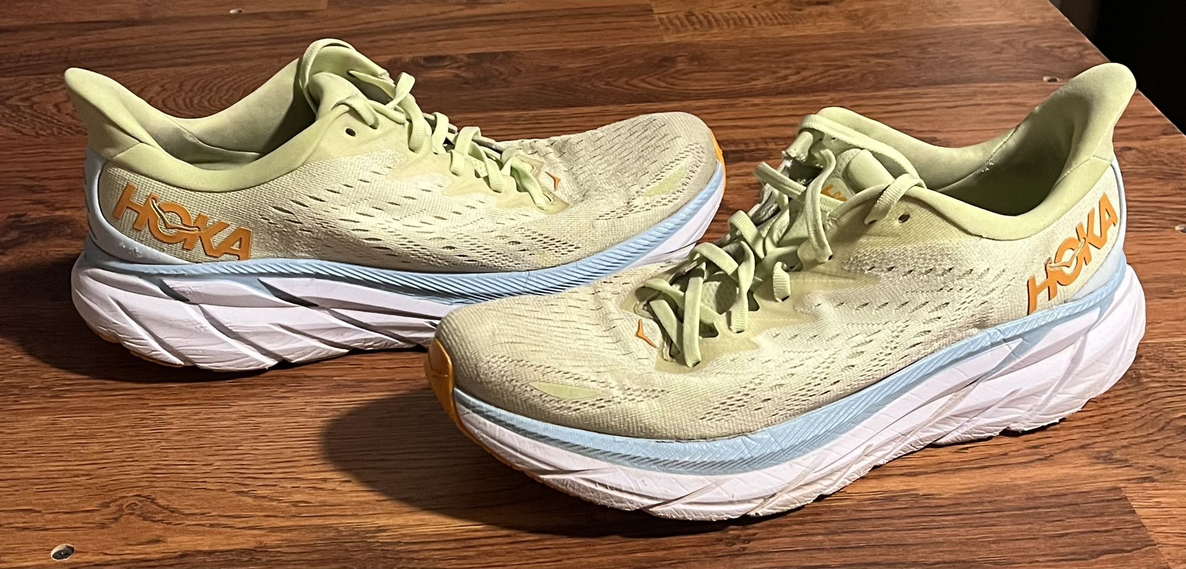 Hoka Hoka One One Clifton 8 Running Shoes Size US 10 / EU 43 - 1 Thumbnail
