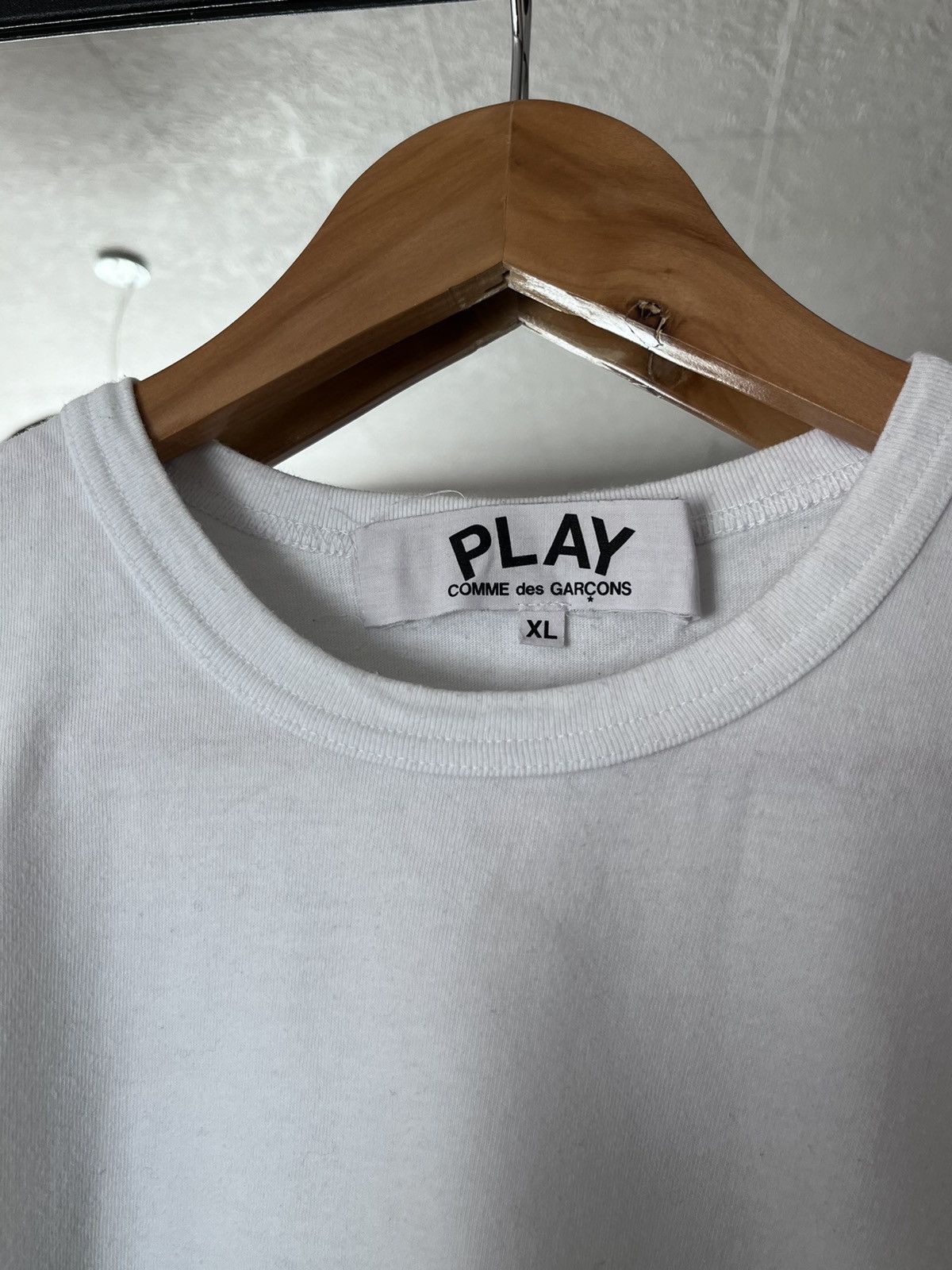 Comme des Garcons PLAY Commes des Garcons Play Big Logo Longsleeve Size US XL / EU 56 / 4 - 11 Thumbnail