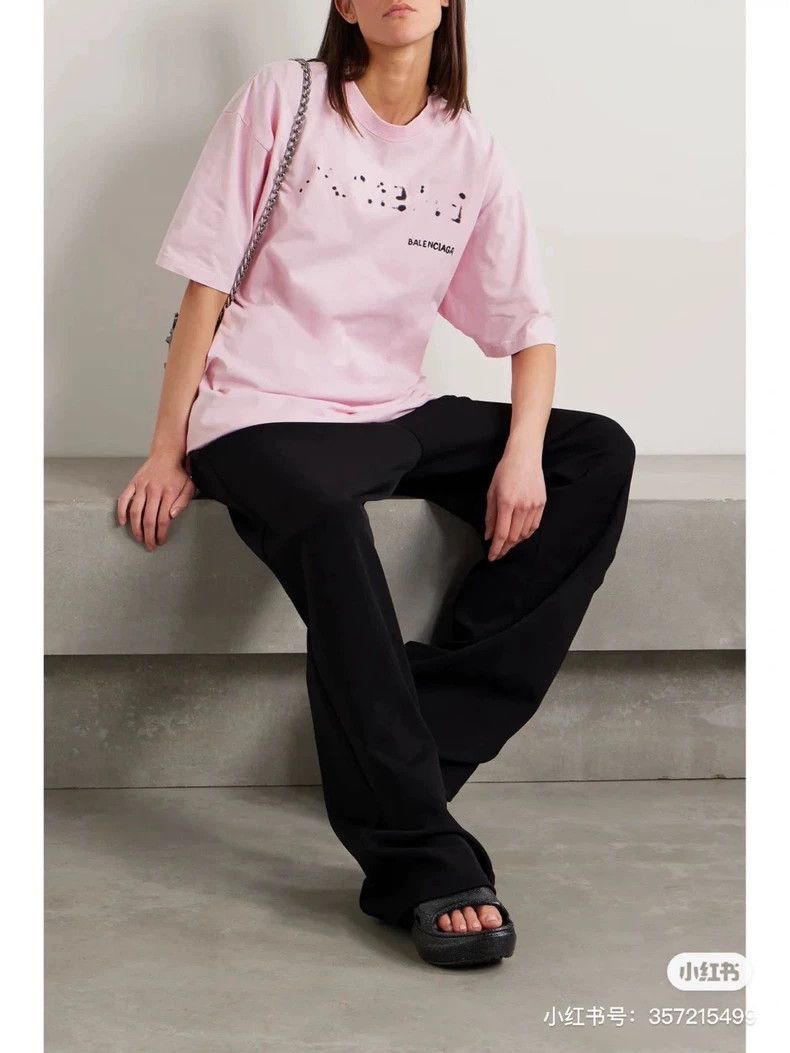 Balenciaga Balenciaga Pink Short Sleeve for Men and Women M Size Size US M / EU 48-50 / 2 - 7 Thumbnail