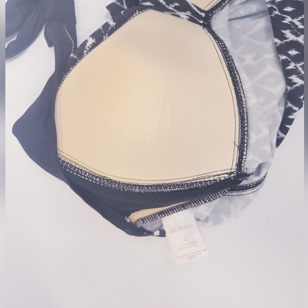 Merona Merona Black and White Halter Swim Top size large Size ONE SIZE - 4 Thumbnail