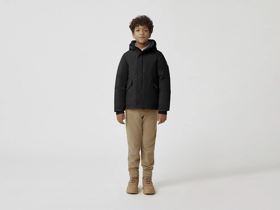 Logan parka best sale canada goose