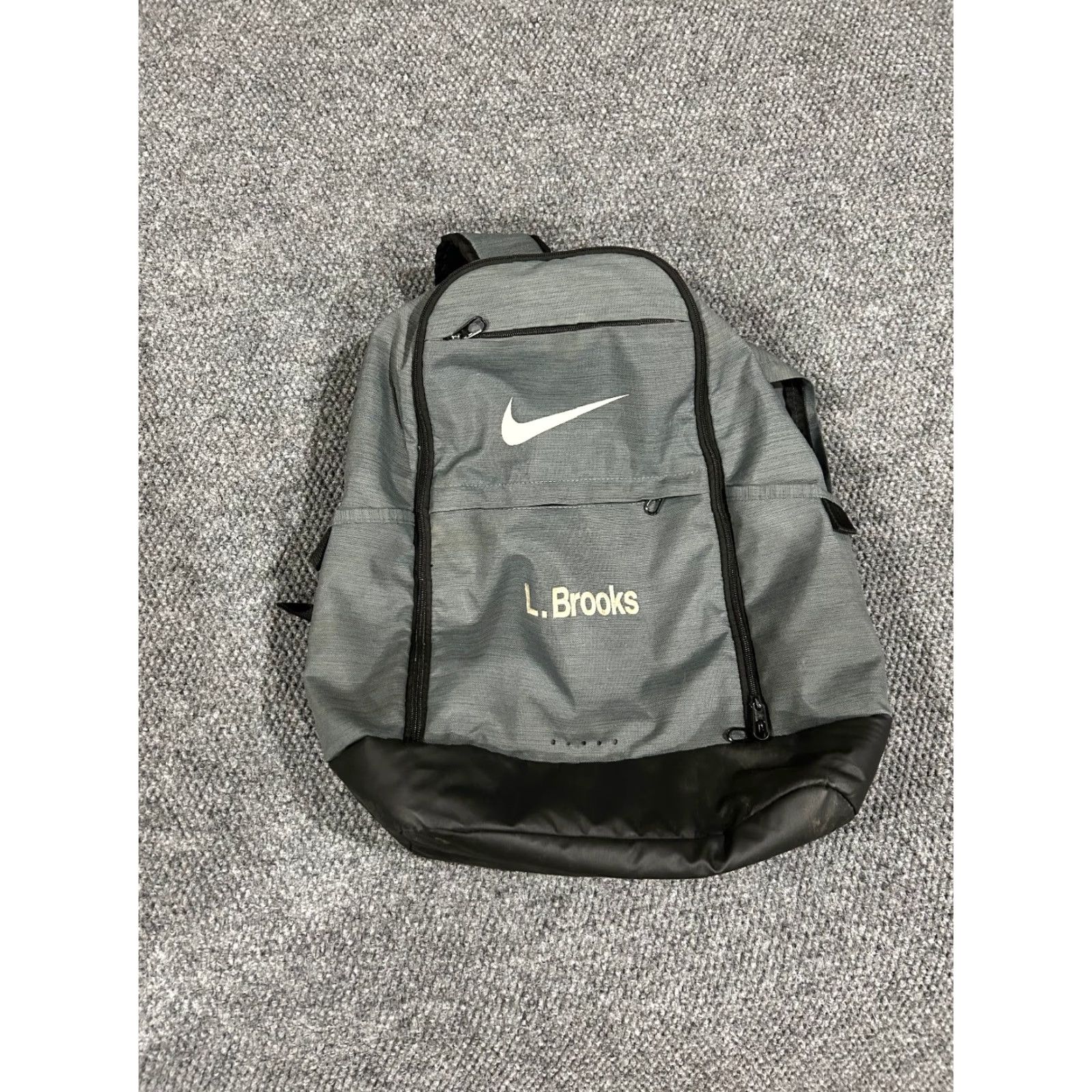 Nike Nike backpack Mens OS gray black athletic school sports Medium Gray Classic Backpack Mens Size ONE SIZE - 2 Thumbnail