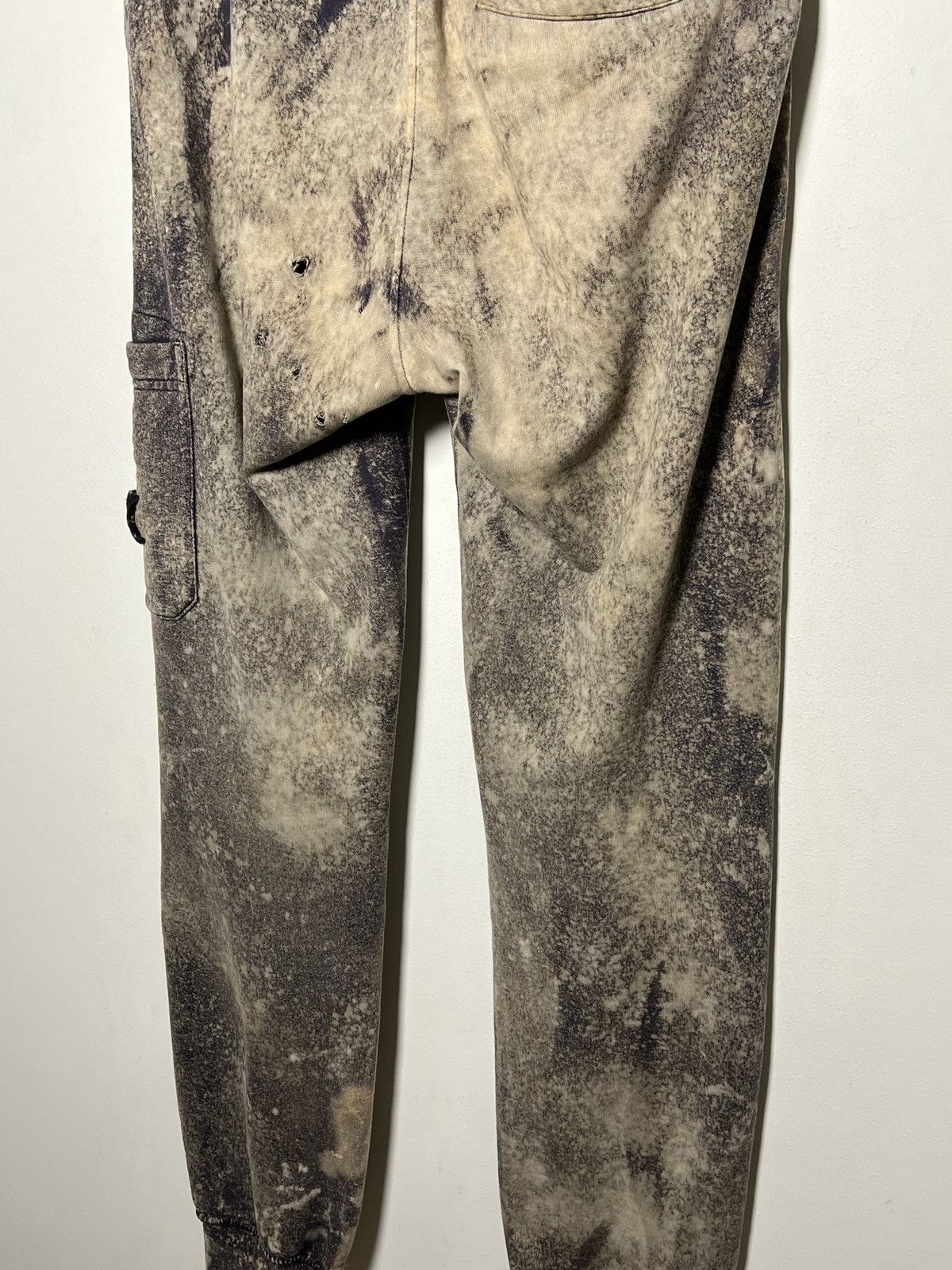 Stone Island Stone Island cargo with an over-dyed and distressed finish Size US 30 / EU 46 - 9 Thumbnail