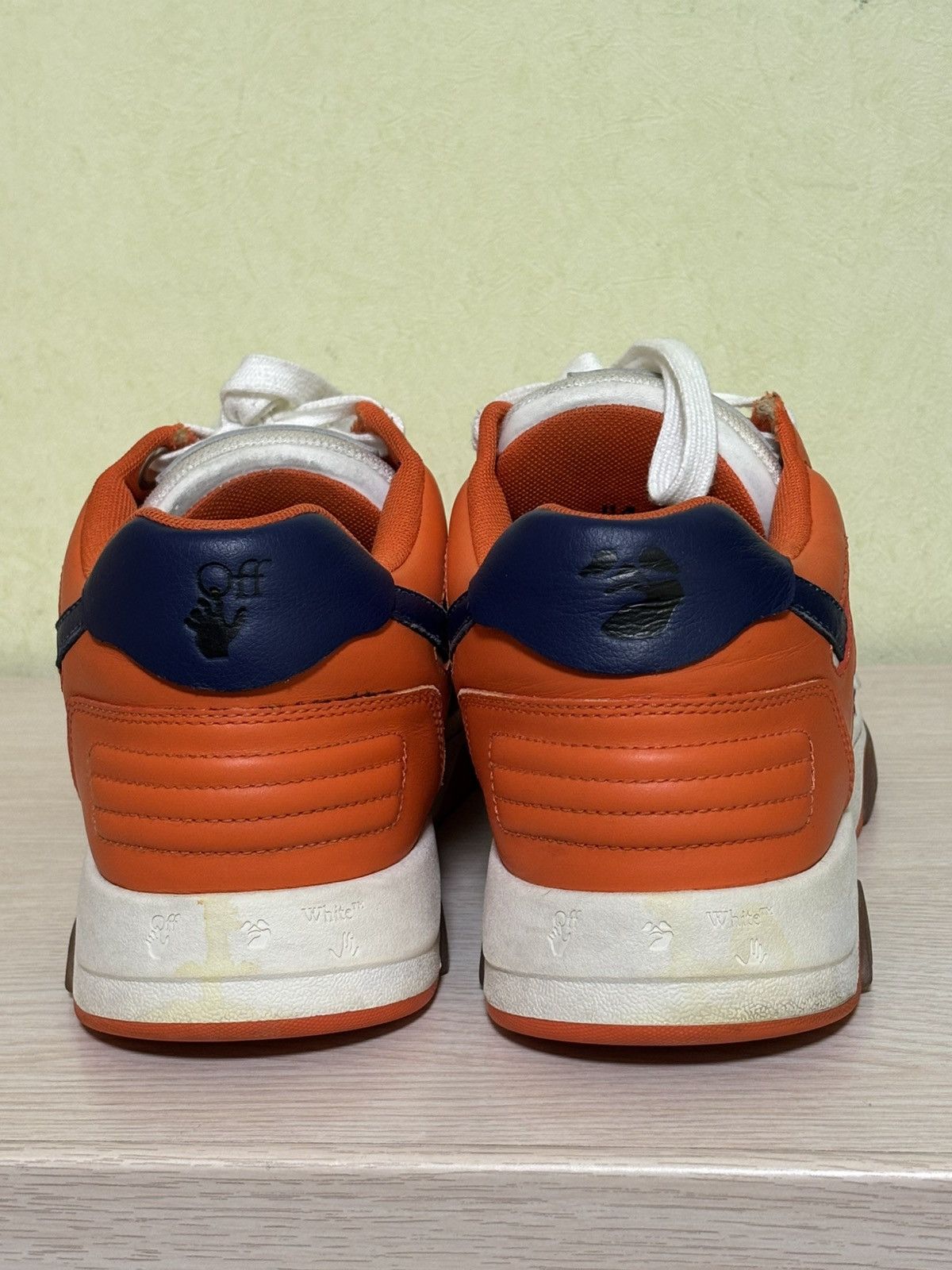 Off-White Off-White Out Of Office Size US 11 / EU 44 - 3 Thumbnail