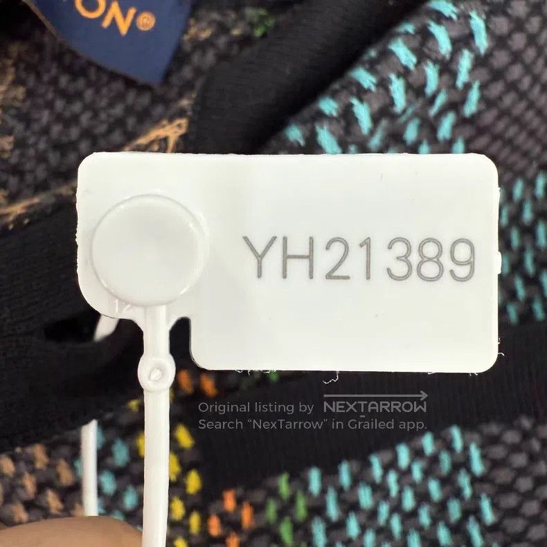 Louis Vuitton Louis Vuitton FeiDong Series Color Block Jacquard Single B Size US S / EU 44-46 / 1 - 8 Thumbnail