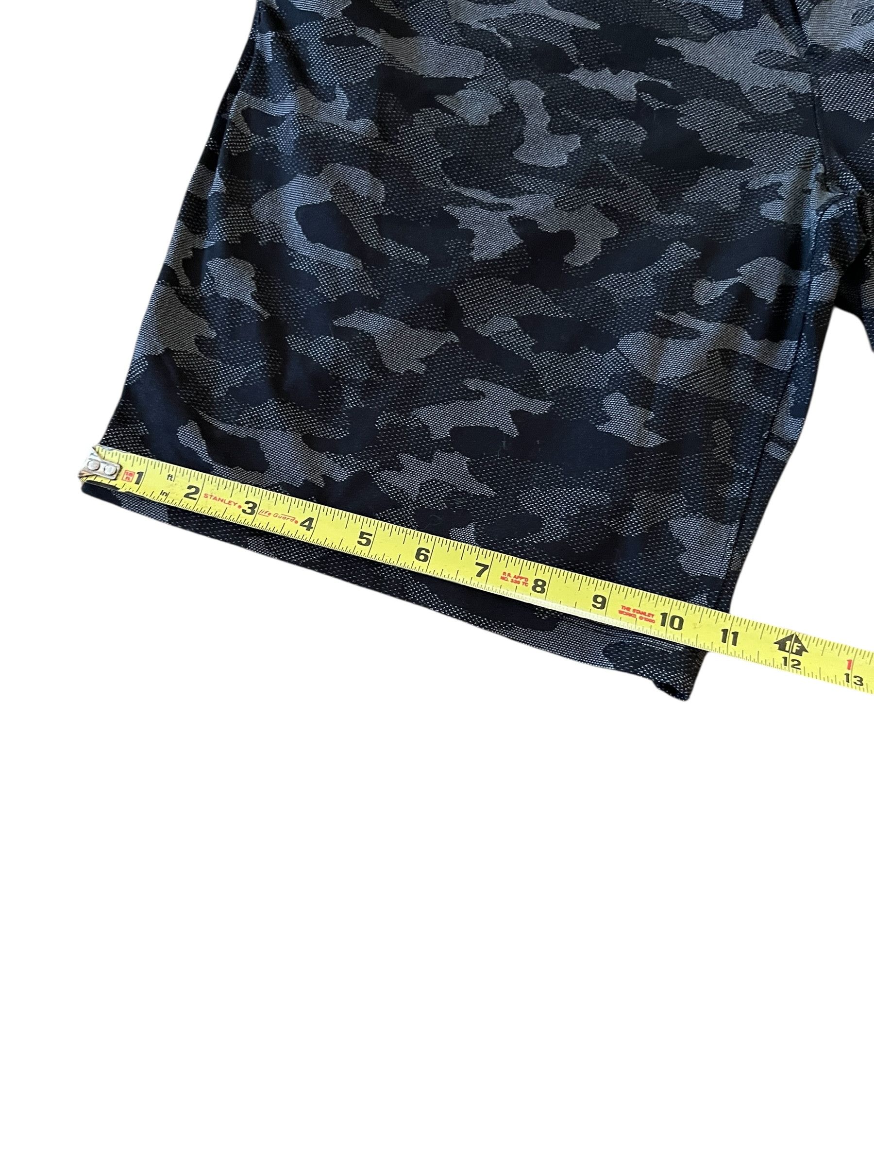 Lululemon Lululemon Black Camo Athletic Shorts Medium 8in Size US 32 / EU 48 - 8 Thumbnail