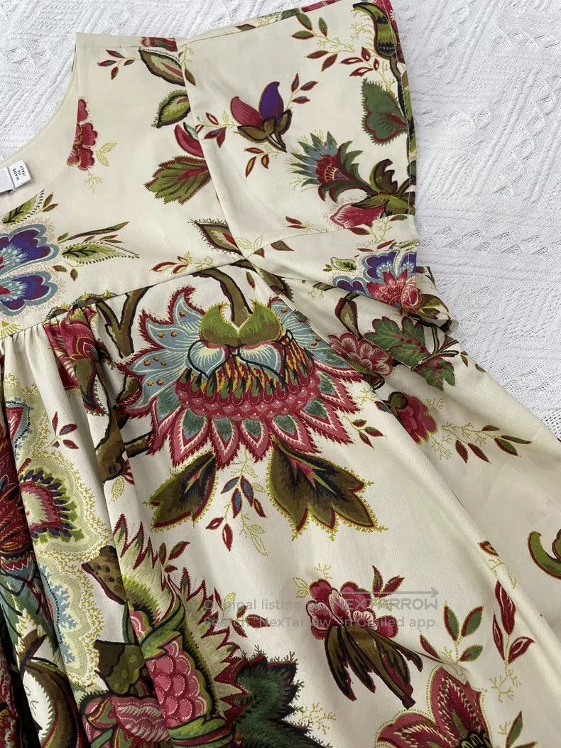 Dior Dior Colourful printed Duffy sleeve short sleeves Size XS / US 0-2 / IT 36-38 - 2 Thumbnail