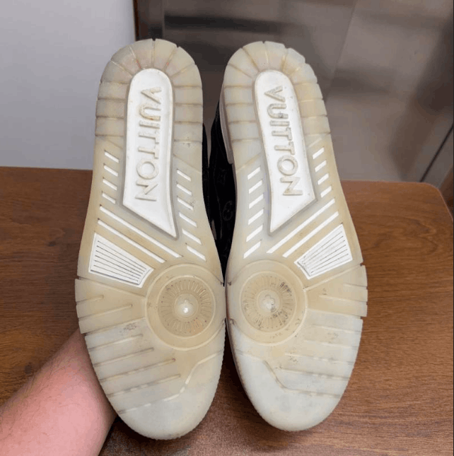 Louis Vuitton Louis Vuitton low-top sneakers Size US 13 / EU 46 - 4 Thumbnail