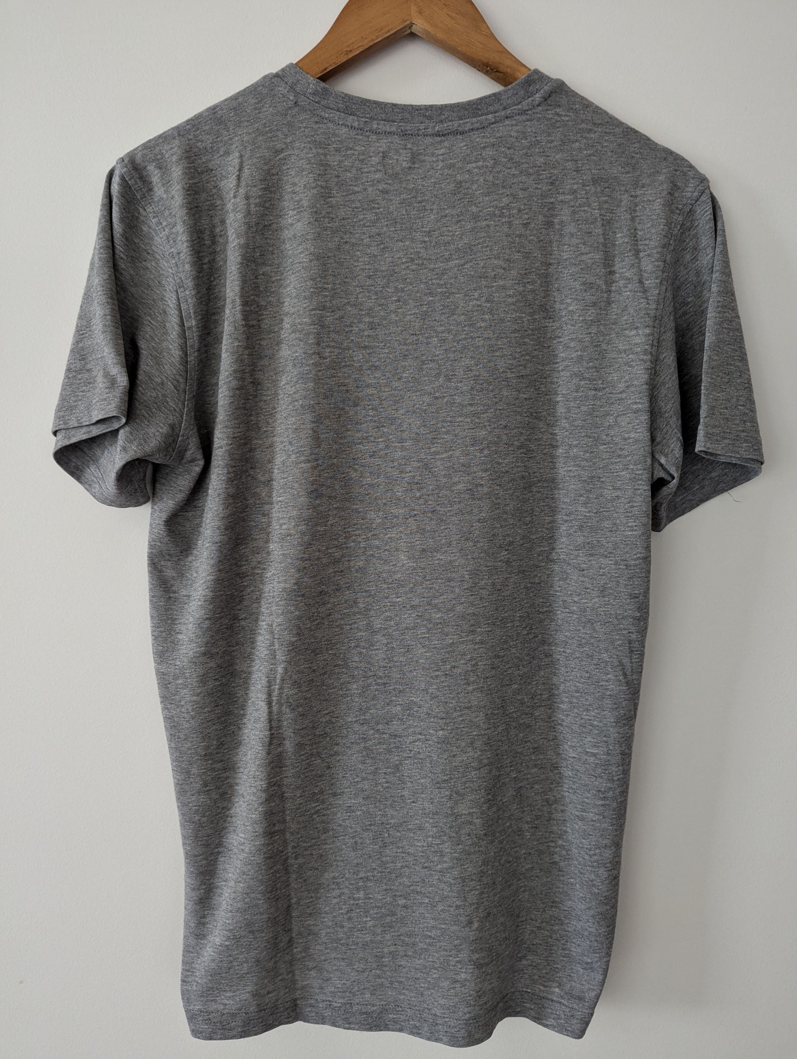 Adidas ADIDAS SKATEBOARDING GREY T-SHIRT - SURF SKATE - VINTAGE Size US M / EU 48-50 / 2 - 4 Thumbnail